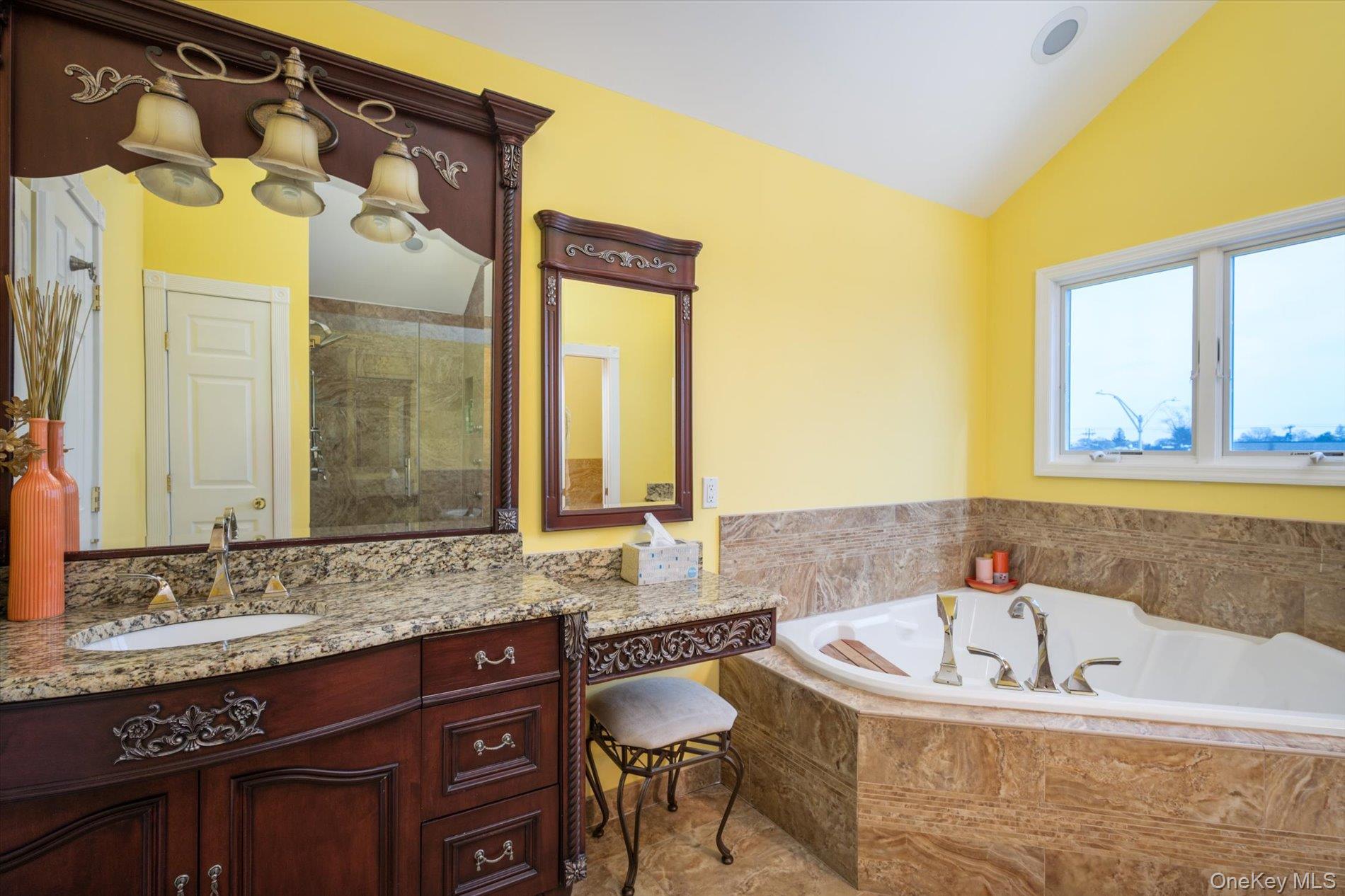 #12 photo, 3235 Ilene Lane, מחוז נסאו Levittown , NY 11756