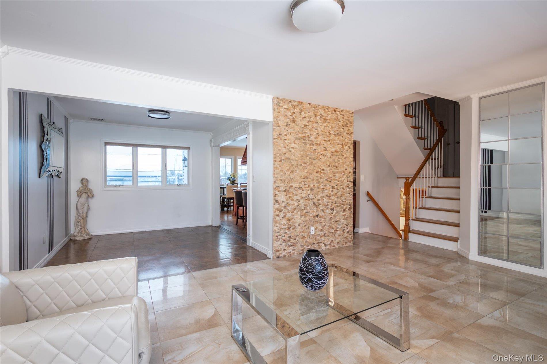 #4 photo, 3235 Ilene Lane, מחוז נסאו Levittown , NY 11756