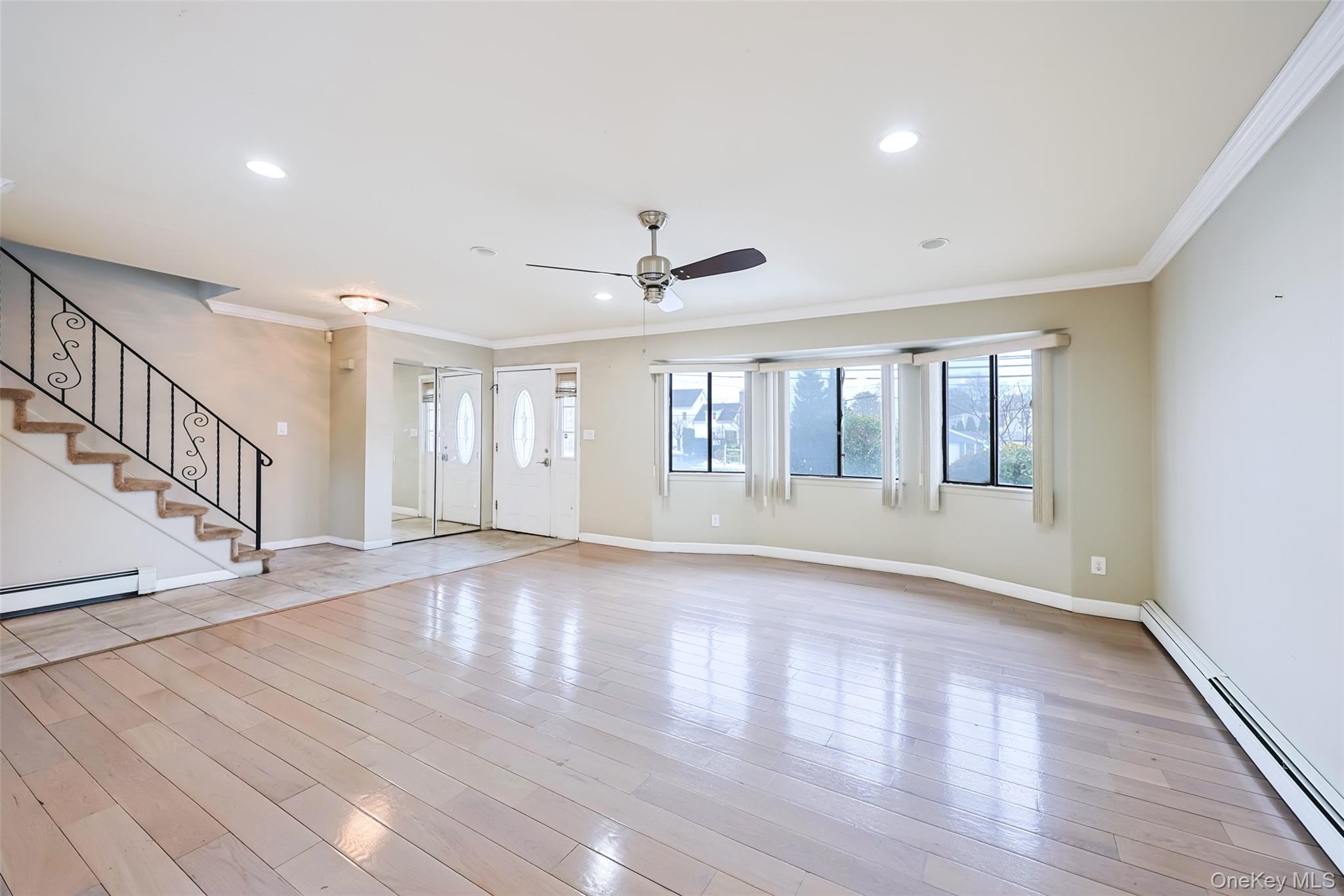 #11 photo, 1259 JERUSALEM AVE Avenue, 롱 아일랜드 Merrick , NY 11566