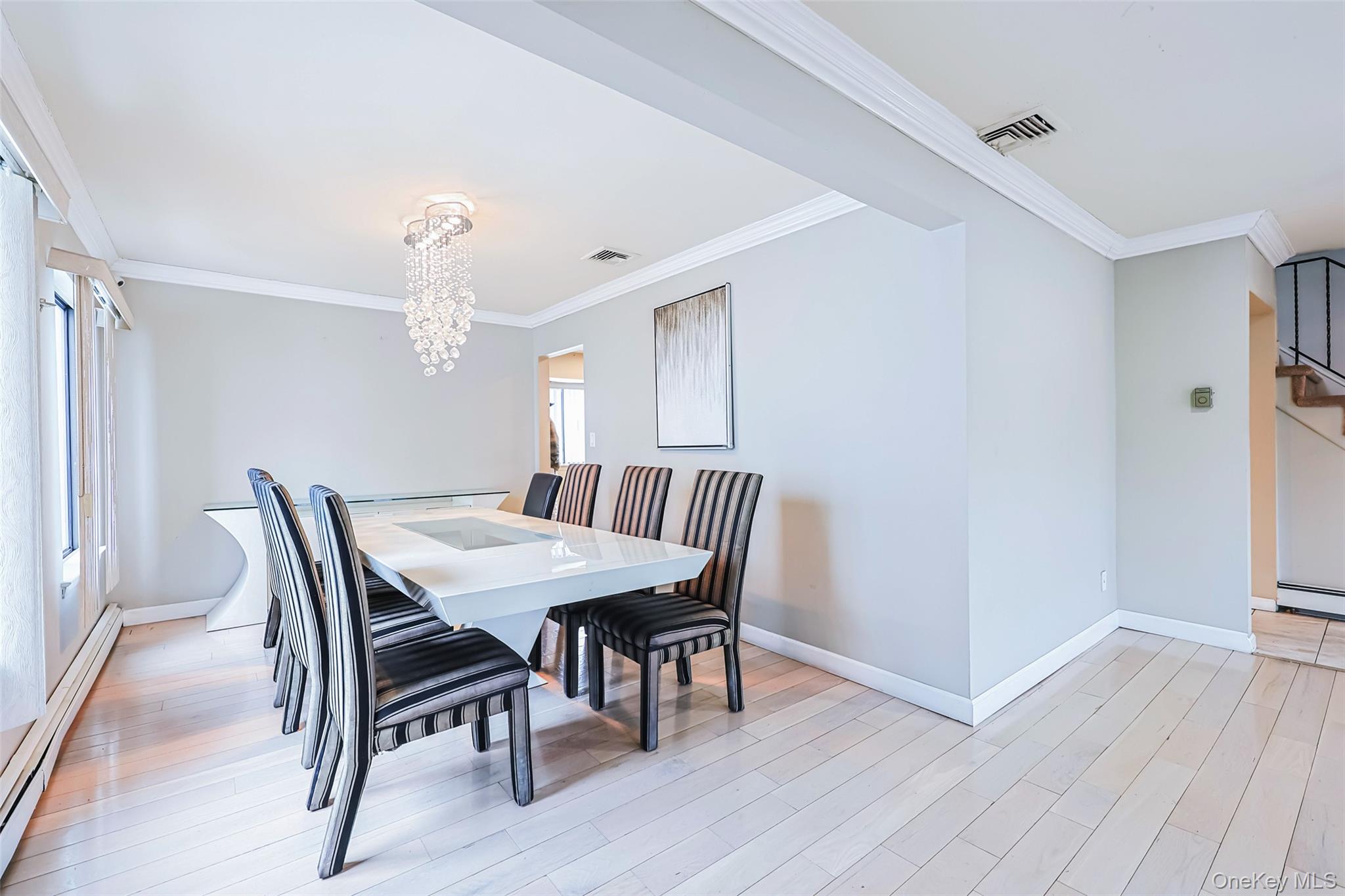 #13 photo, 1259 JERUSALEM AVE Avenue, 롱 아일랜드 Merrick , NY 11566