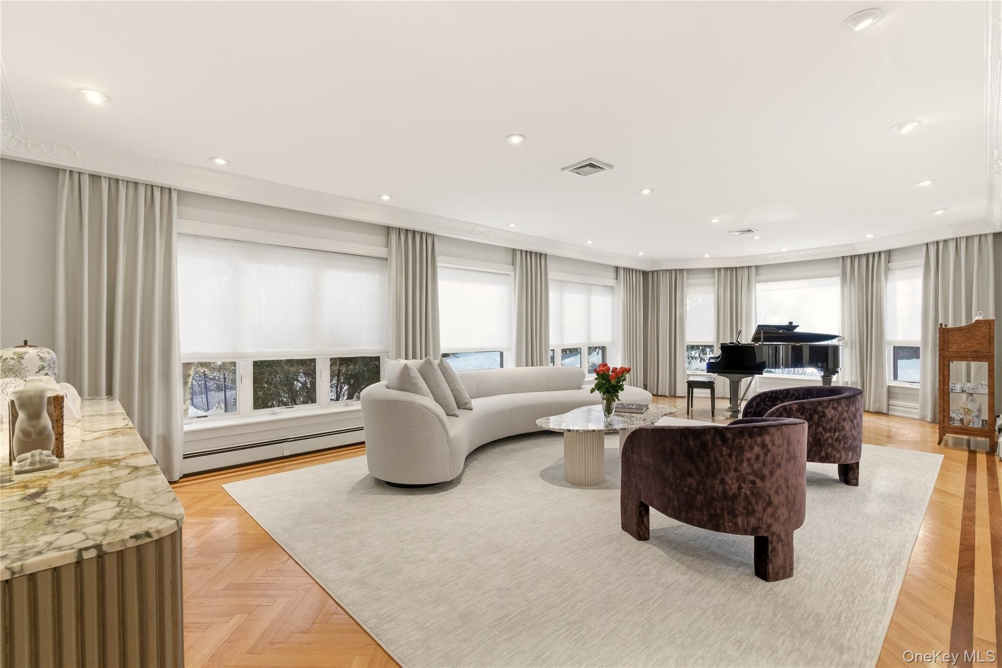 #12 photo, 8 Brookville Lane, Нассау ‖ Brookville , NY 11545