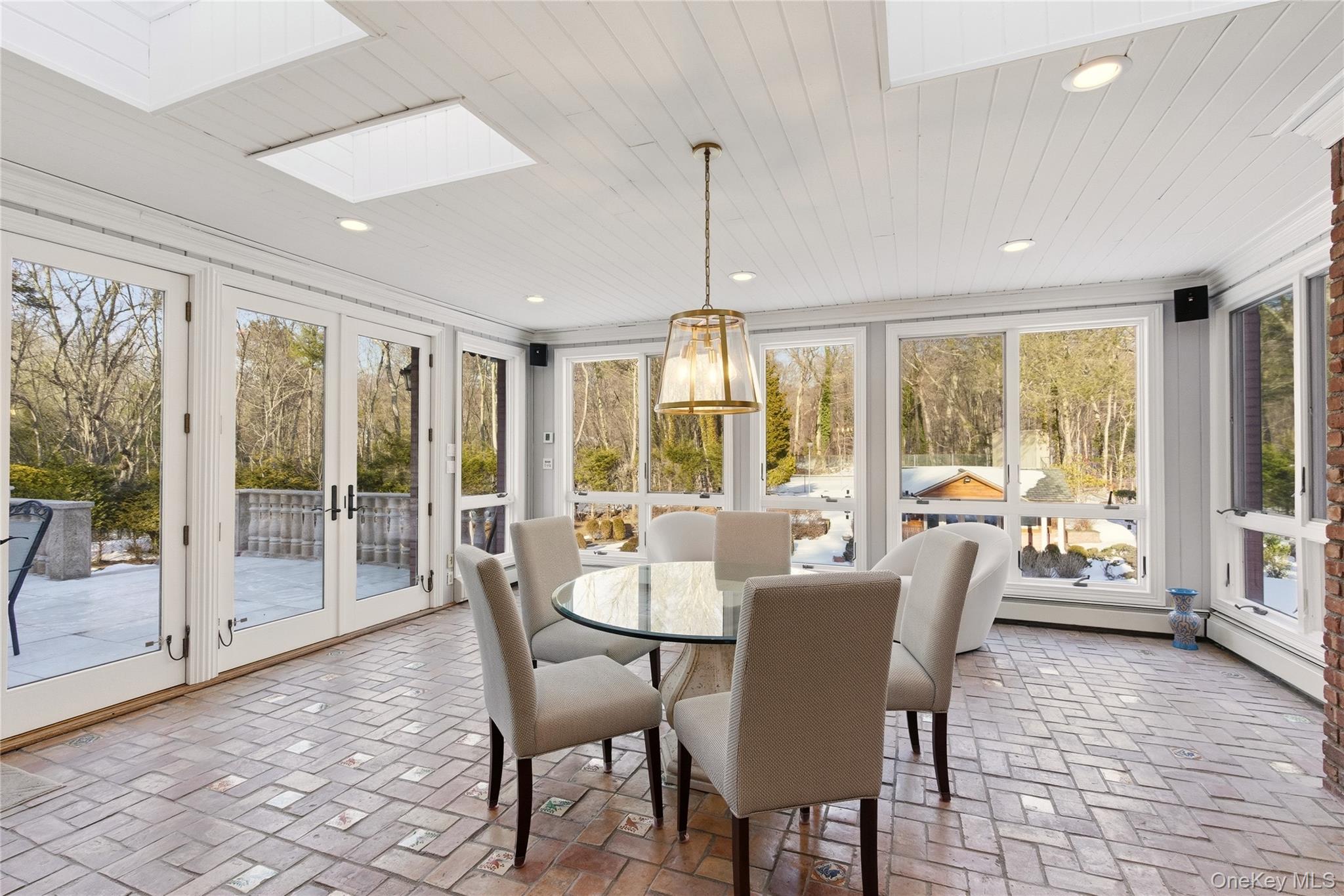 #20 photo, 8 Brookville Lane, Нассау ‖ Brookville , NY 11545