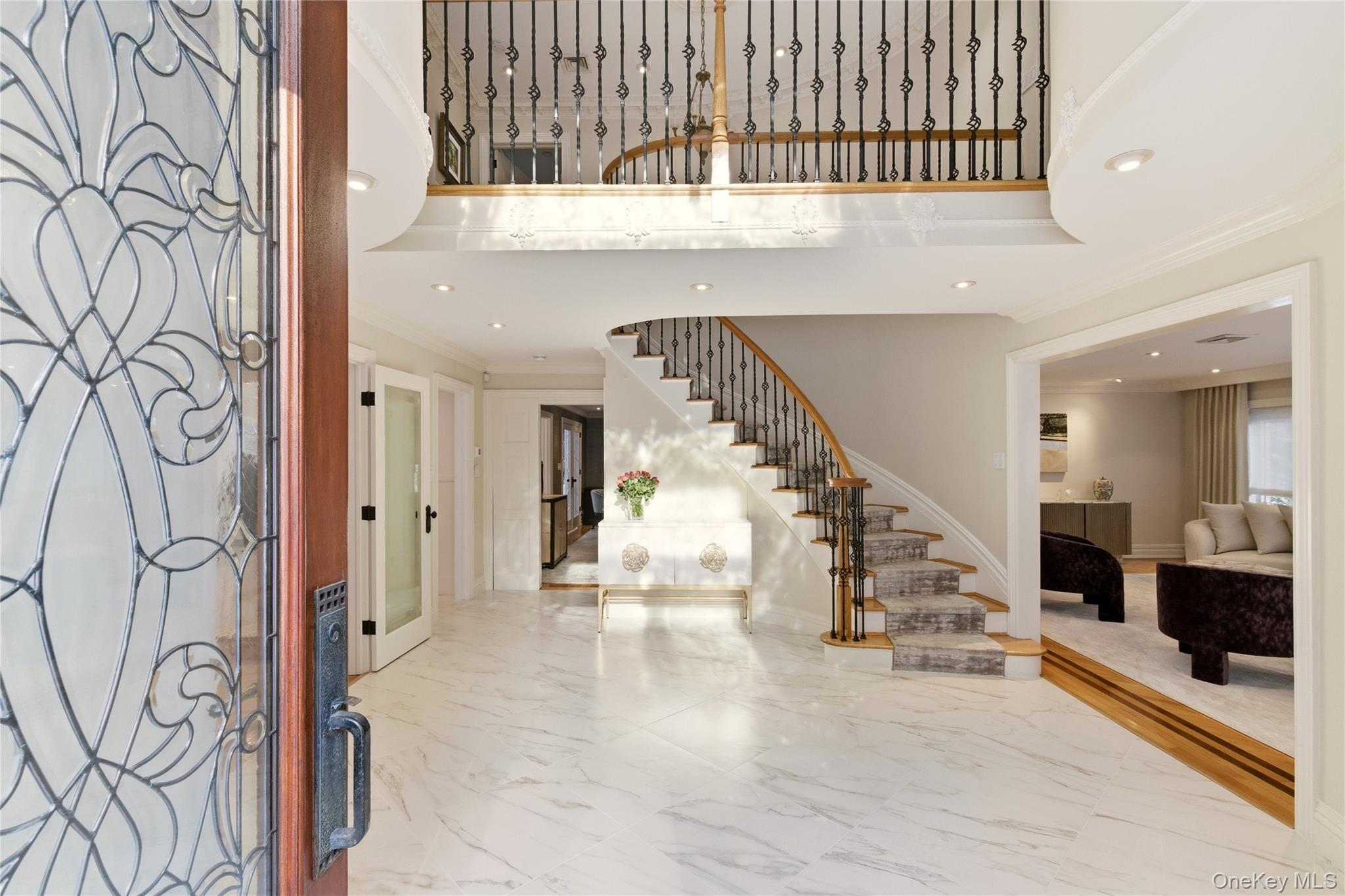 #3 photo, 8 Brookville Lane, Нассау ‖ Brookville , NY 11545