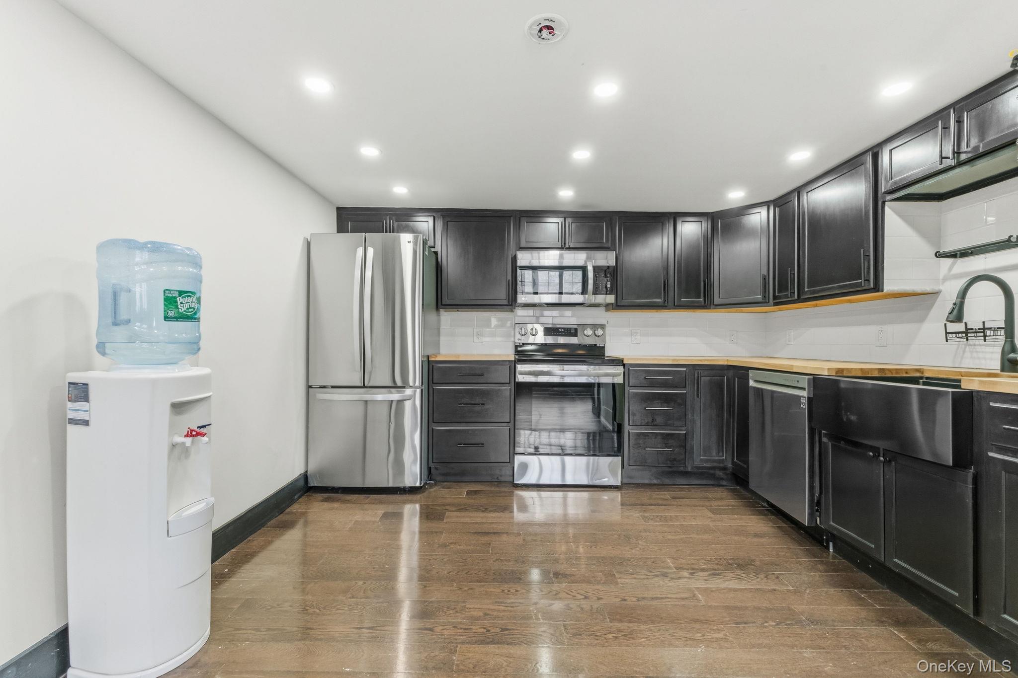 #12 photo, 1156 Route 35, 뉴욕주 South Salem , NY 10590