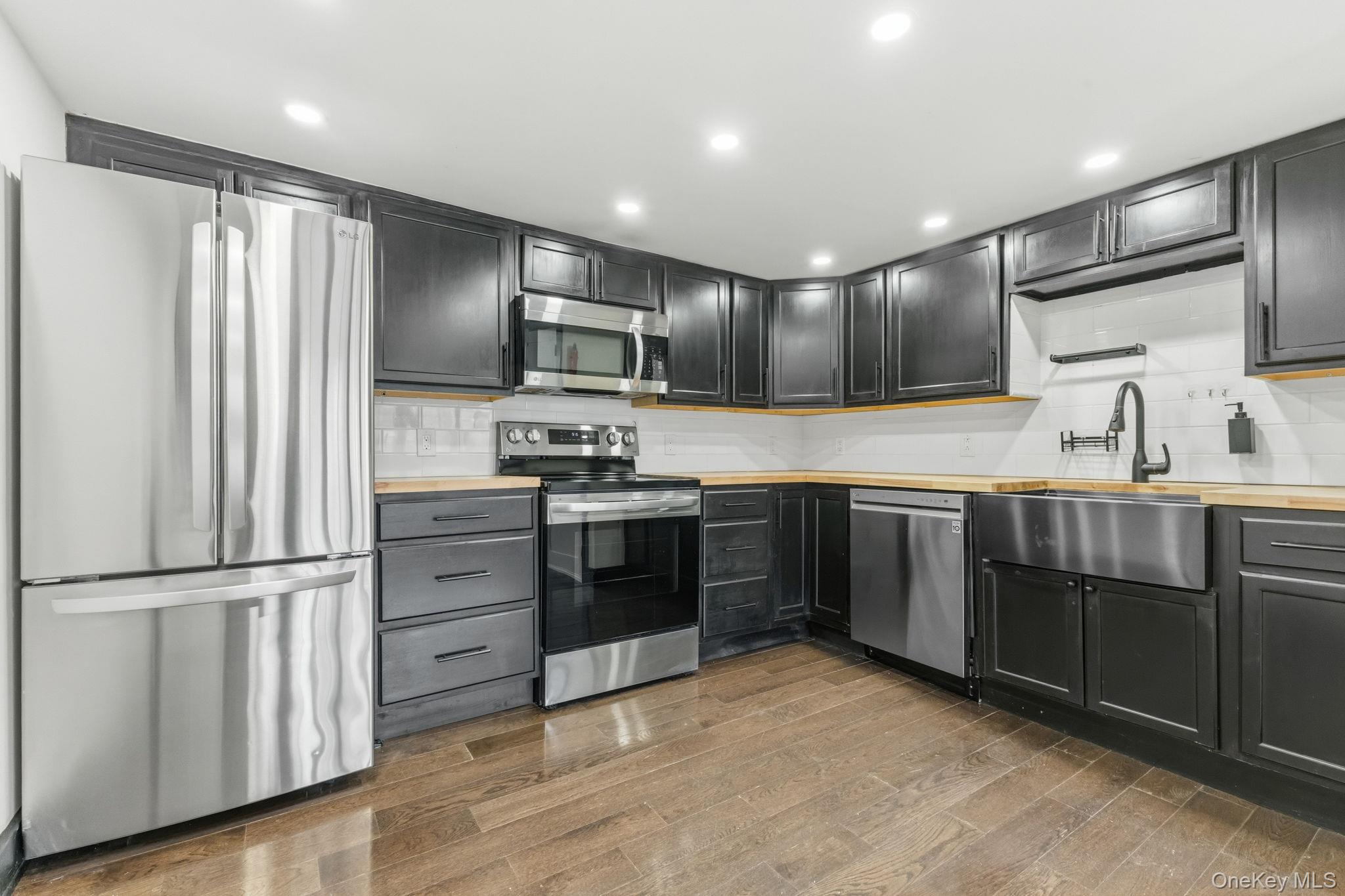 #13 photo, 1156 Route 35, 뉴욕주 South Salem , NY 10590