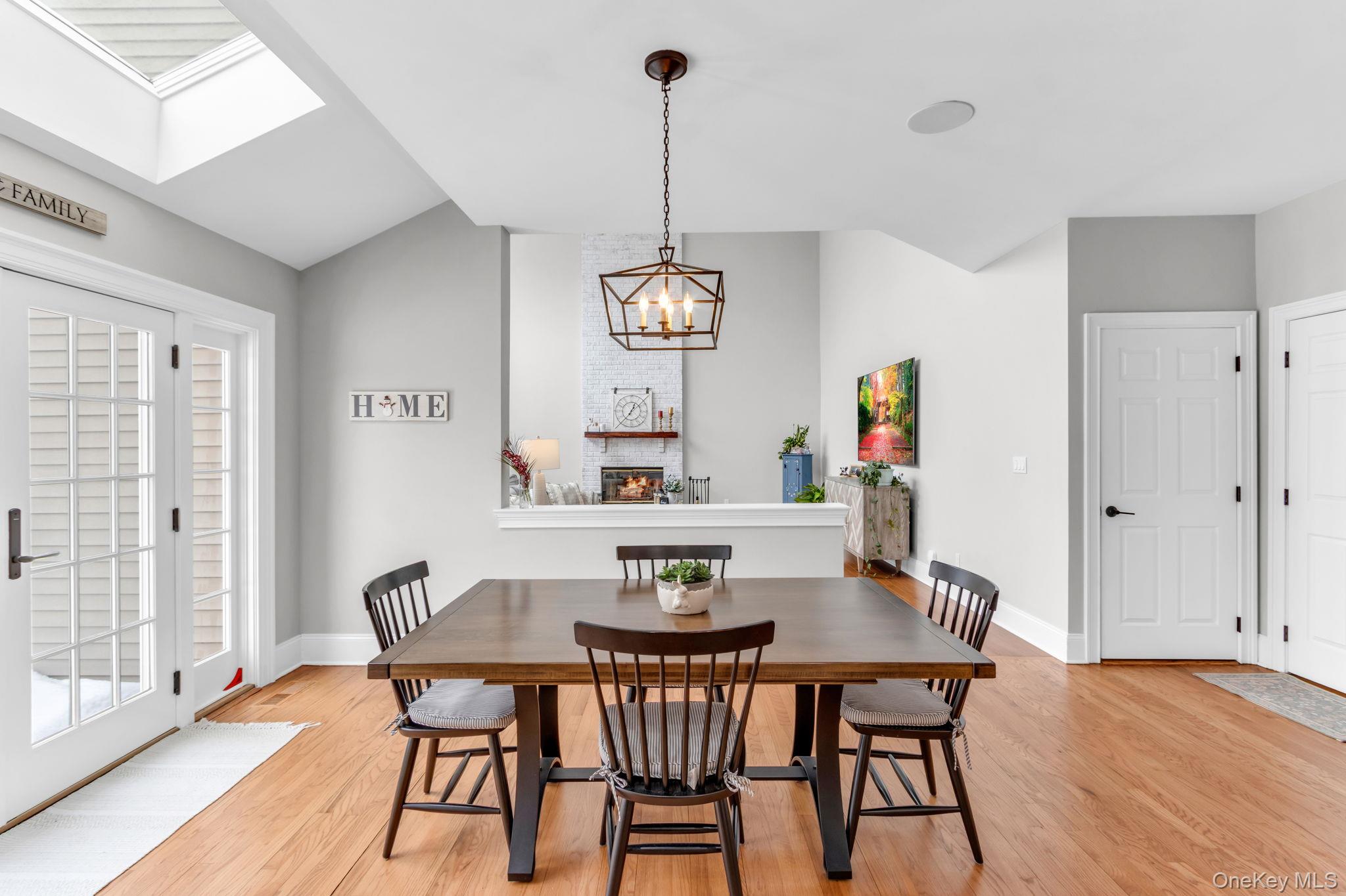 #14 photo, 19 Sassinoro Boulevard, Cortlandt Manor , NY 10567