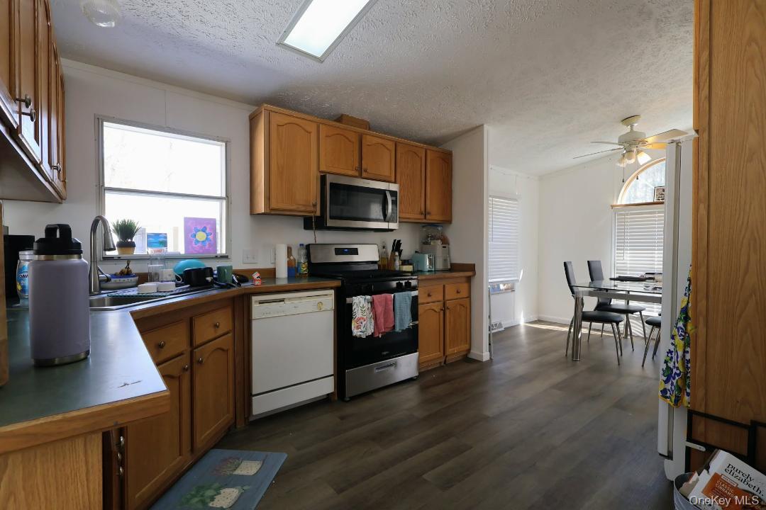 #1 photo, 20 Oak St, 紐約州 Wurtsboro , NY 12790