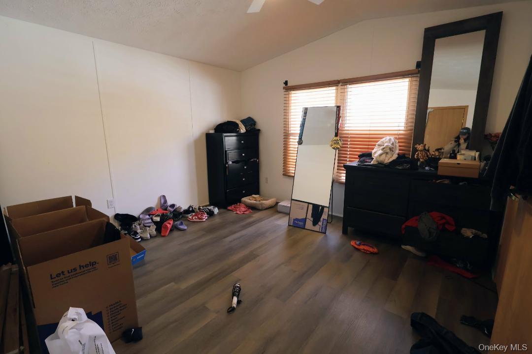 #10 photo, 20 Oak St, 紐約州 Wurtsboro , NY 12790