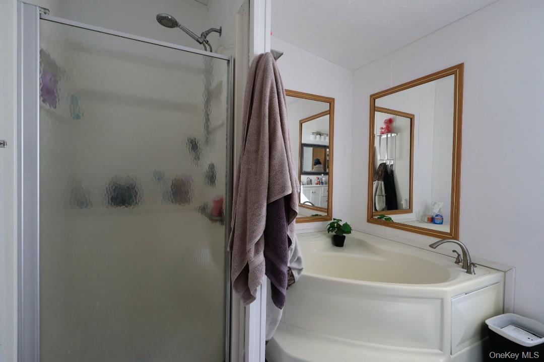 #8 photo, 20 Oak St, 紐約州 Wurtsboro , NY 12790