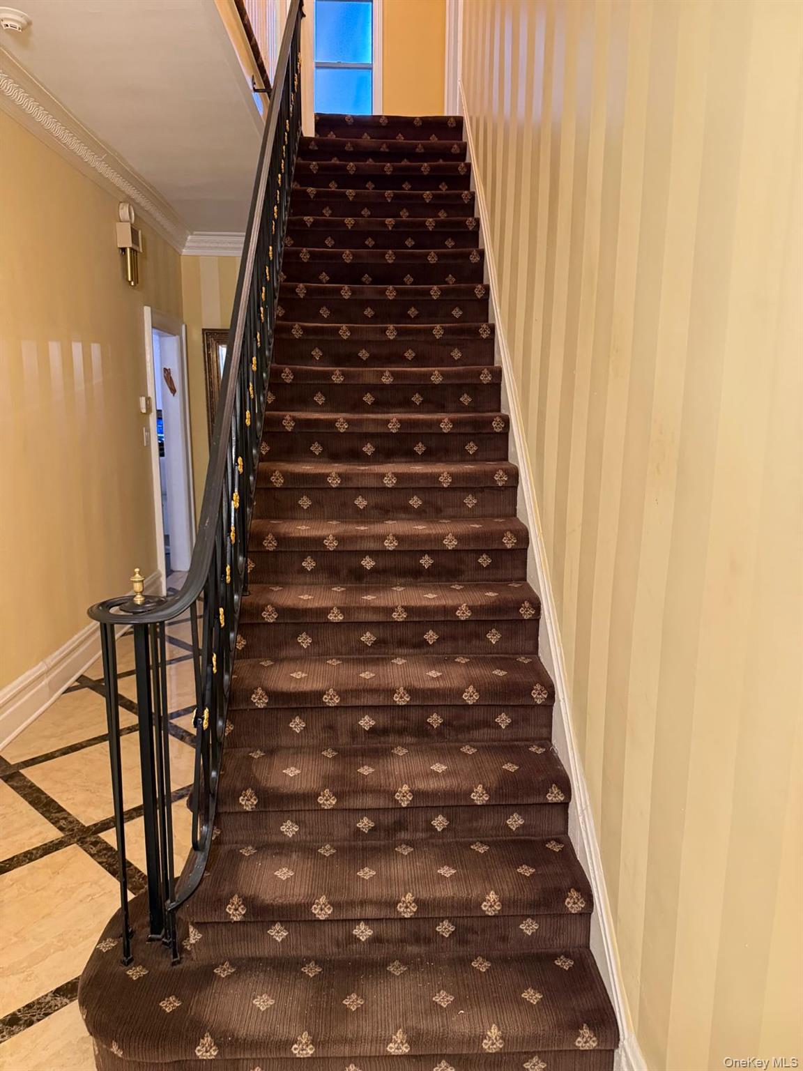 #6 photo, 365 Broadway, Нассау ‖ Lawrence , NY 11559