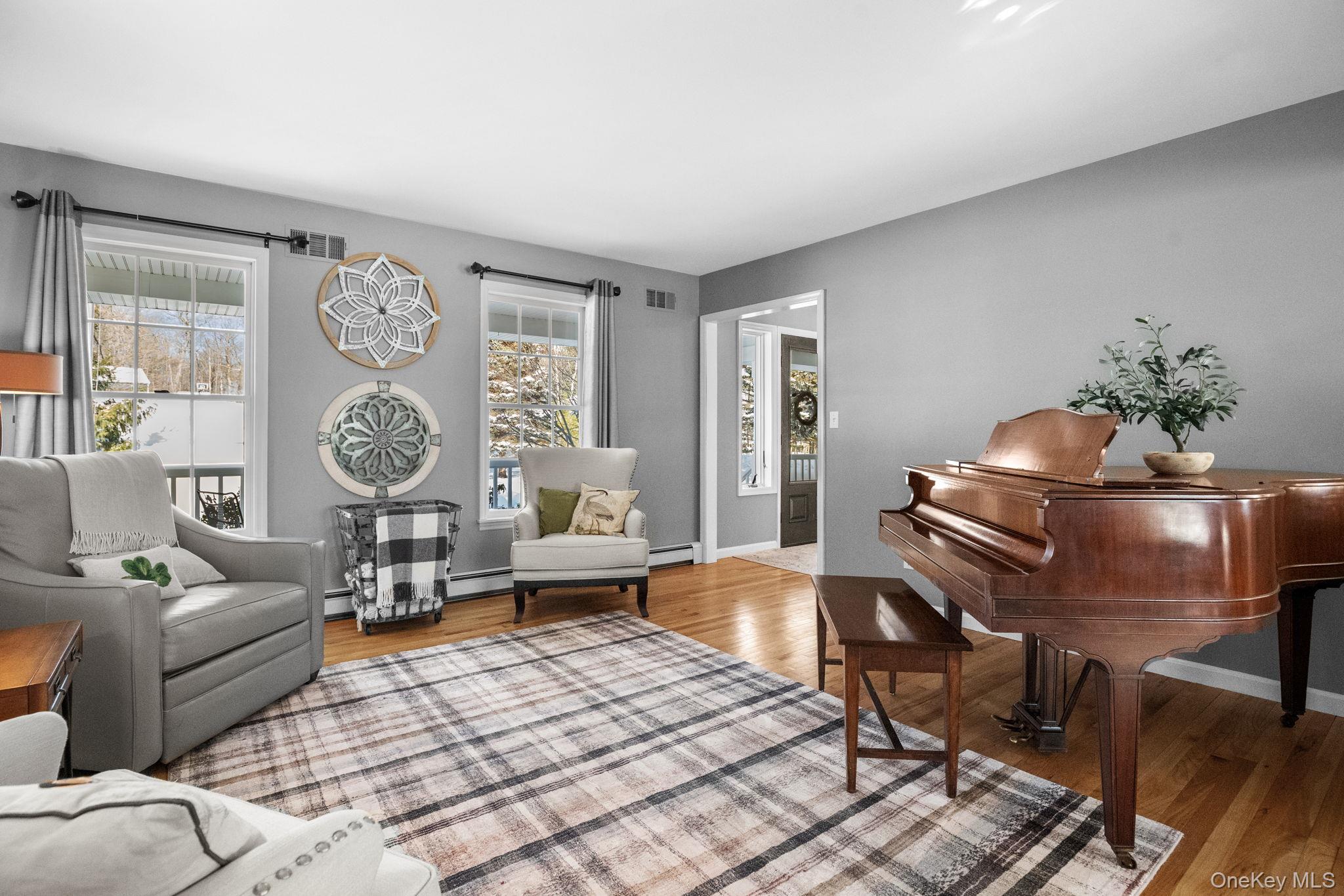 #4 photo, 6 Ridge Circle, Mahopac , NY 10541