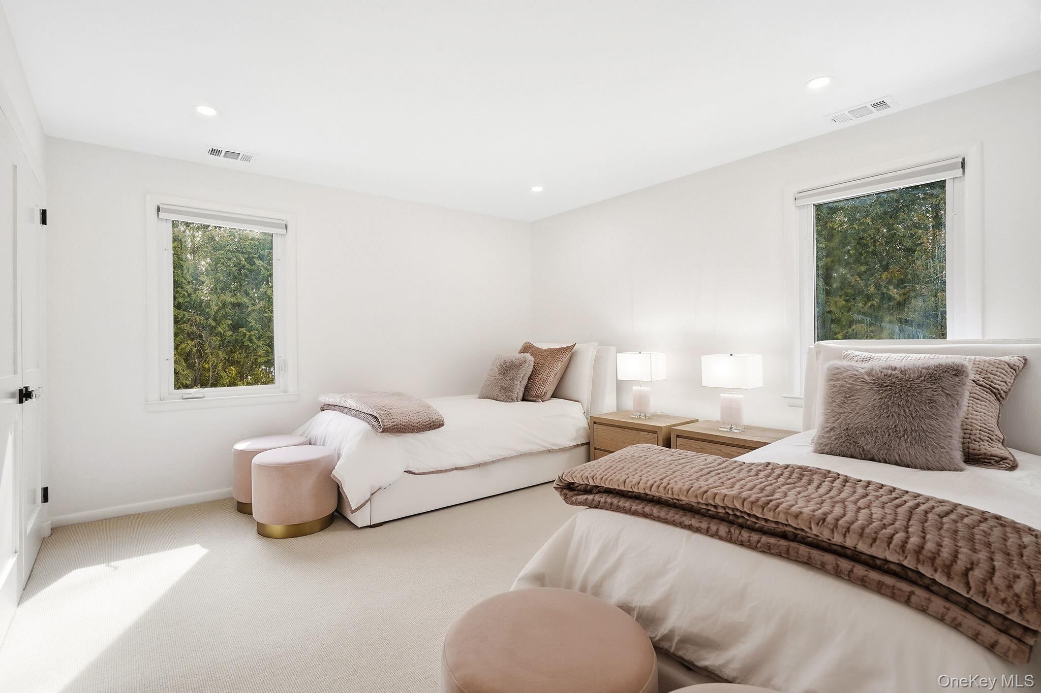 #16 photo, 201 Dorchester Road, Scarsdale , NY 10583