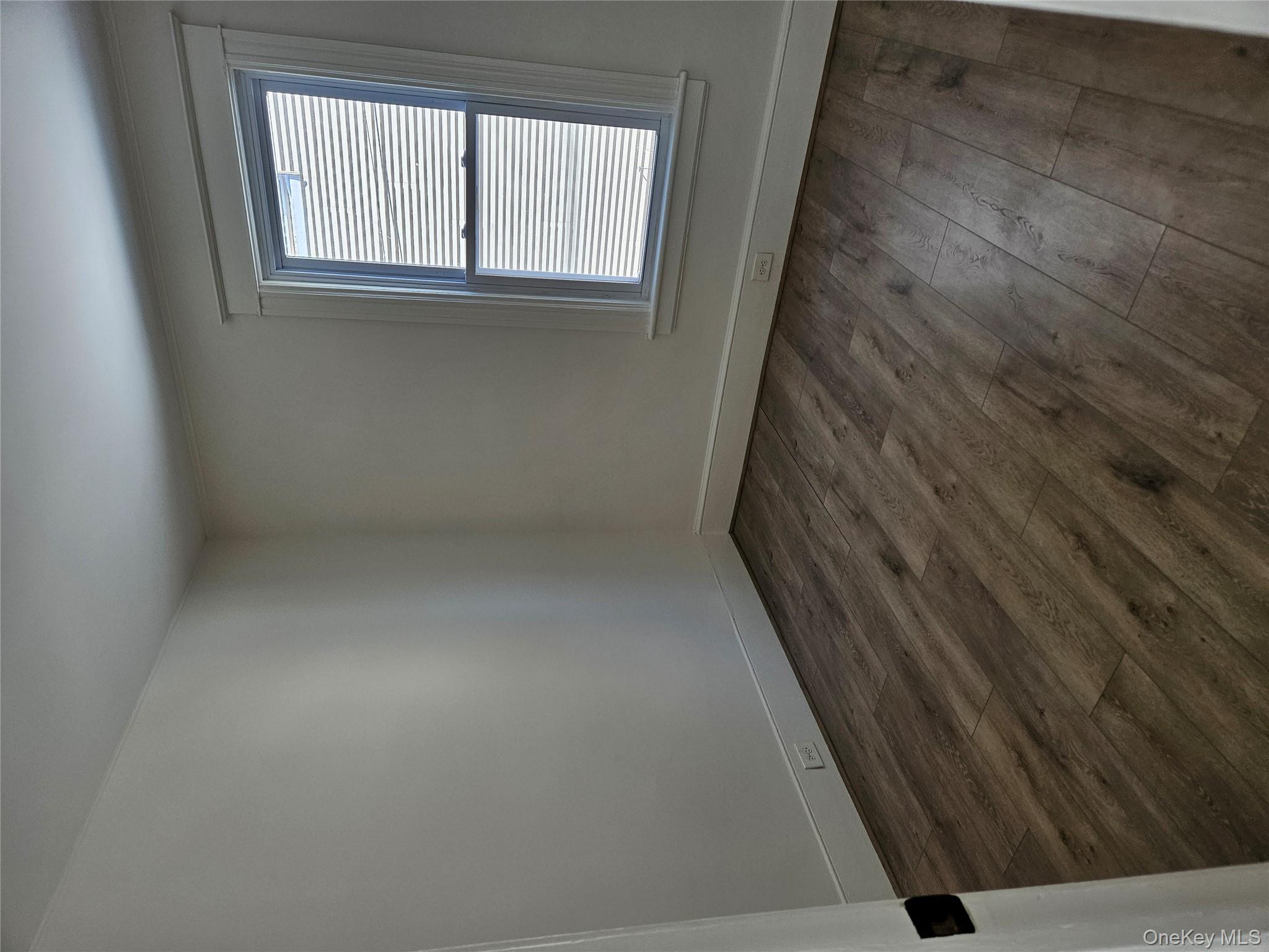 #3 photo, 10 Fox Terr, Poughkeepsie , NY 12601