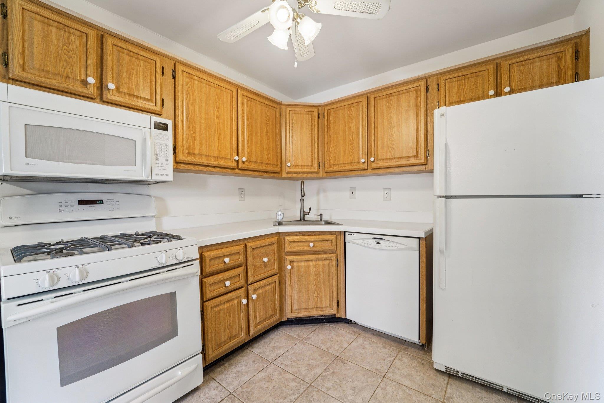 #11 photo, 101 Parkside, Suffern , NY 10901