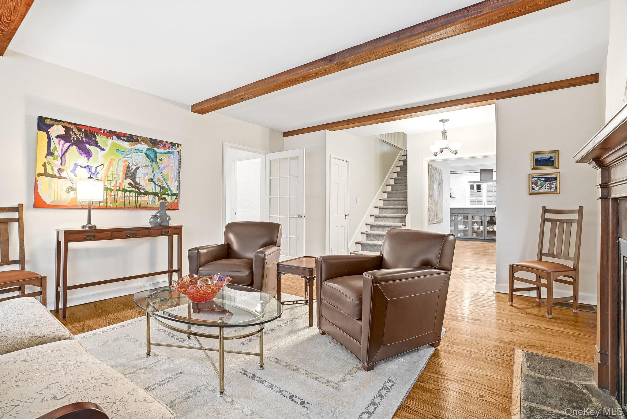 #4 photo, 65 Howell Avenue, Larchmont , NY 10538