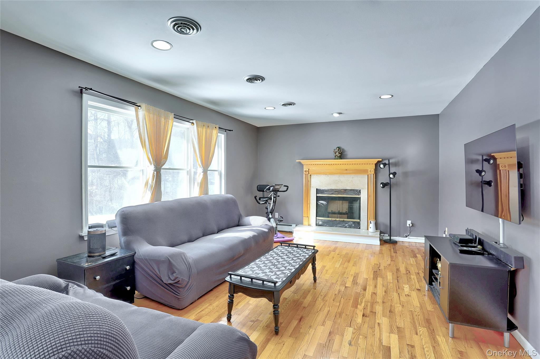 #16 photo, 27 Red Schoolhouse Road, Spring Valley , NY 10977