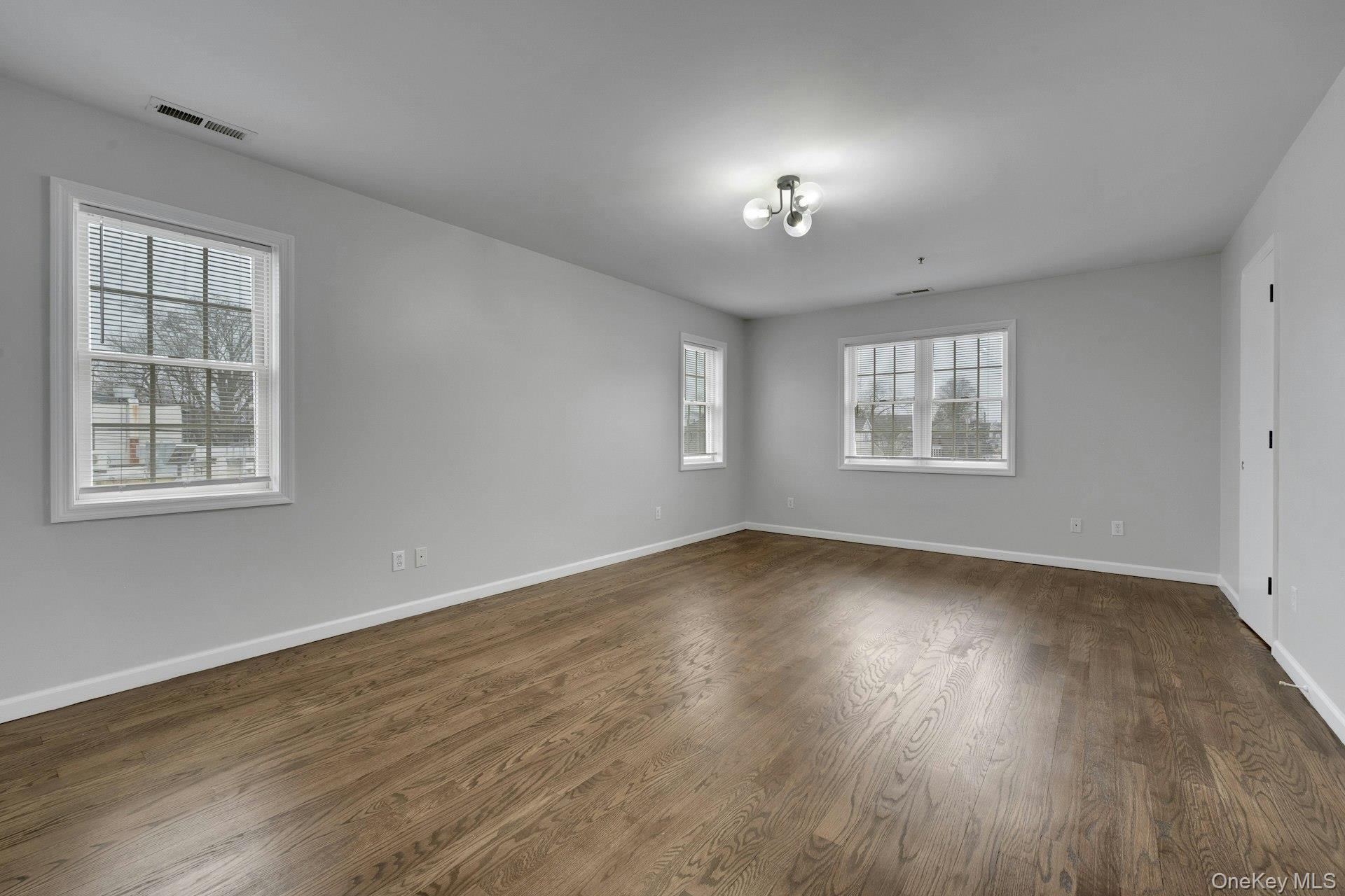 #18 photo, 115 Halstead Avenue, 纽约州 Harrison , NY 10528