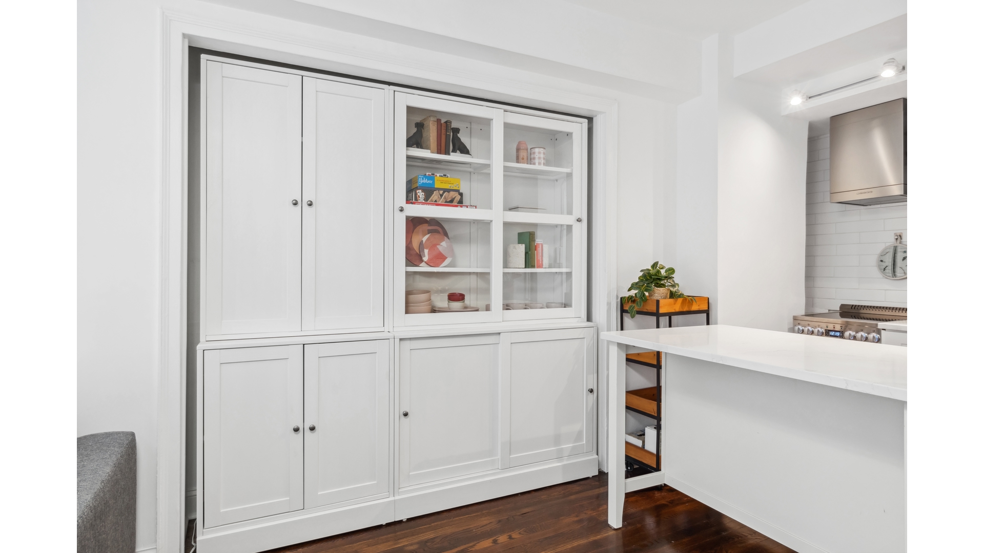 #5 photo, 320 E 42ND Street, Манхэттен ‖ Murray Hill , NY 10017