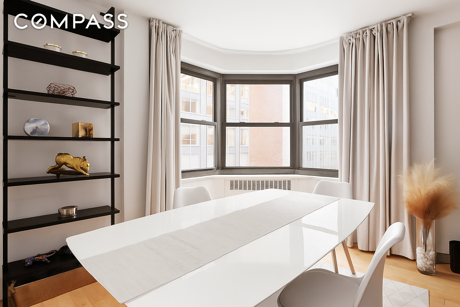 #5 photo, 135 E 54th Street, Midtown East , NY 10022