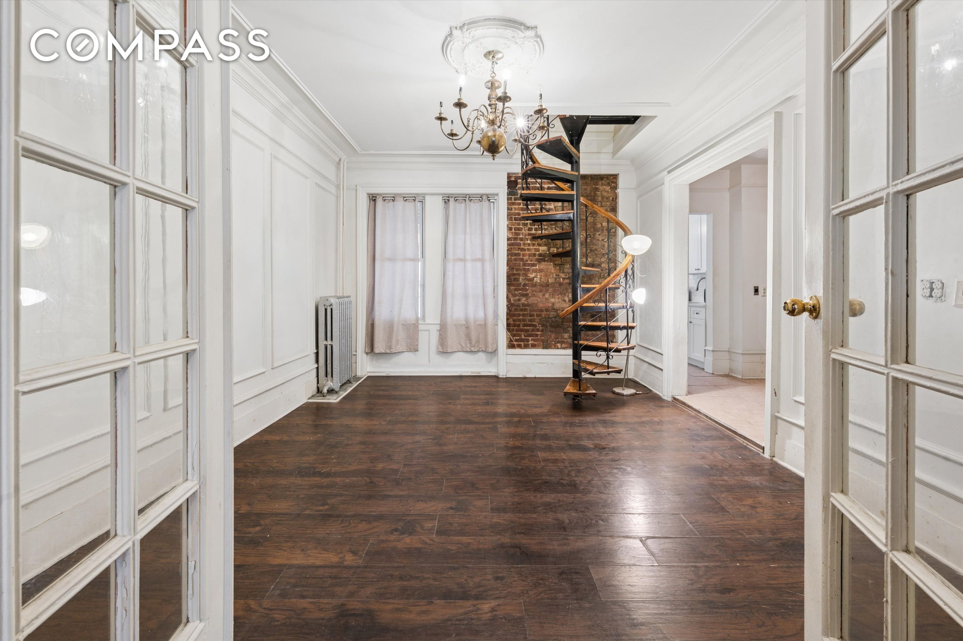 #7 photo, Bronx, Fordham , NY 10458