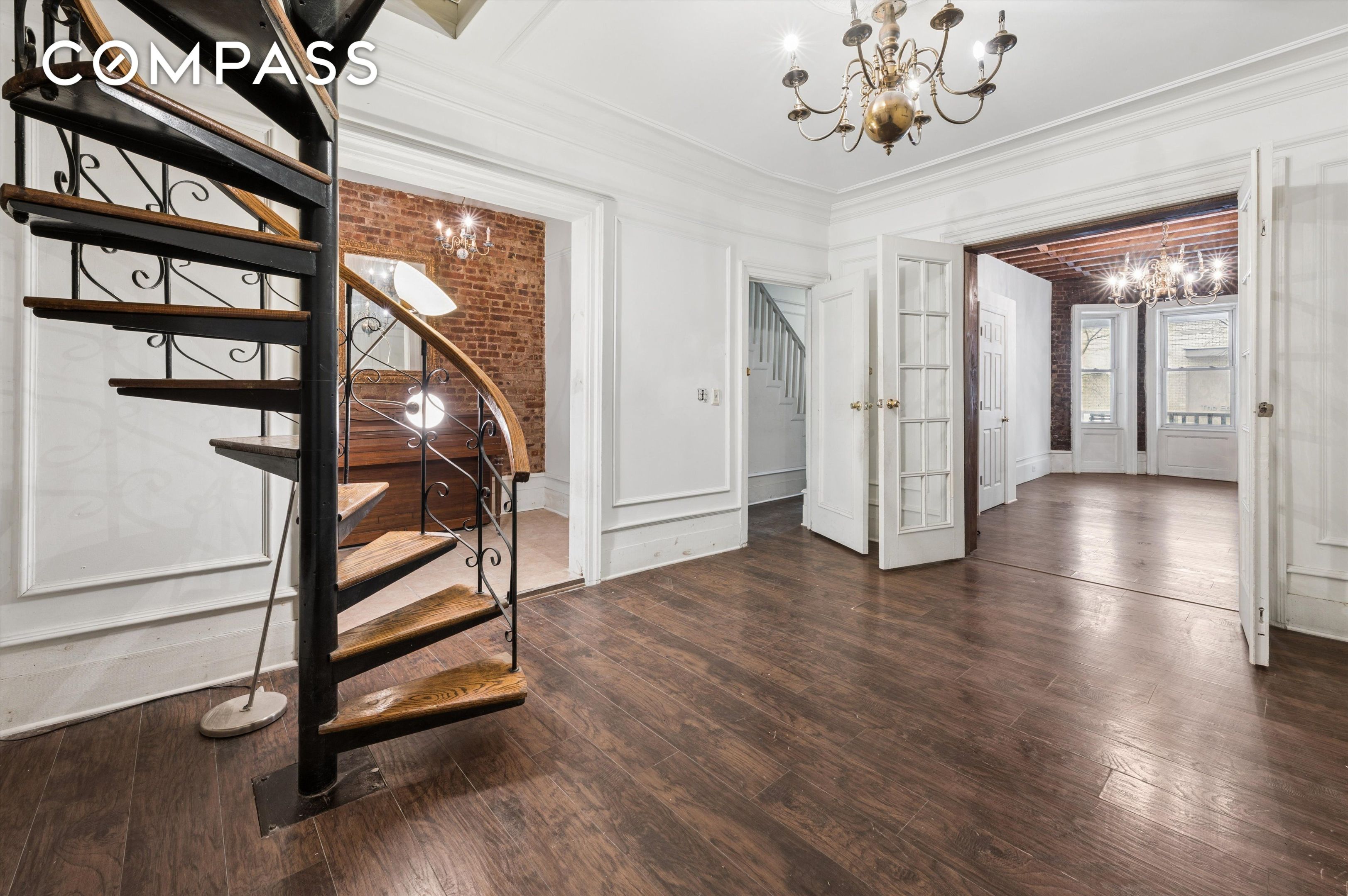 #8 photo, Bronx, Fordham , NY 10458