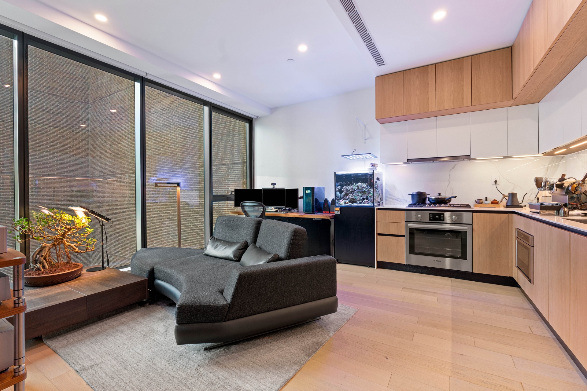 #5 photo, 5 Court Square, קווינס Long Island City , NY 11101