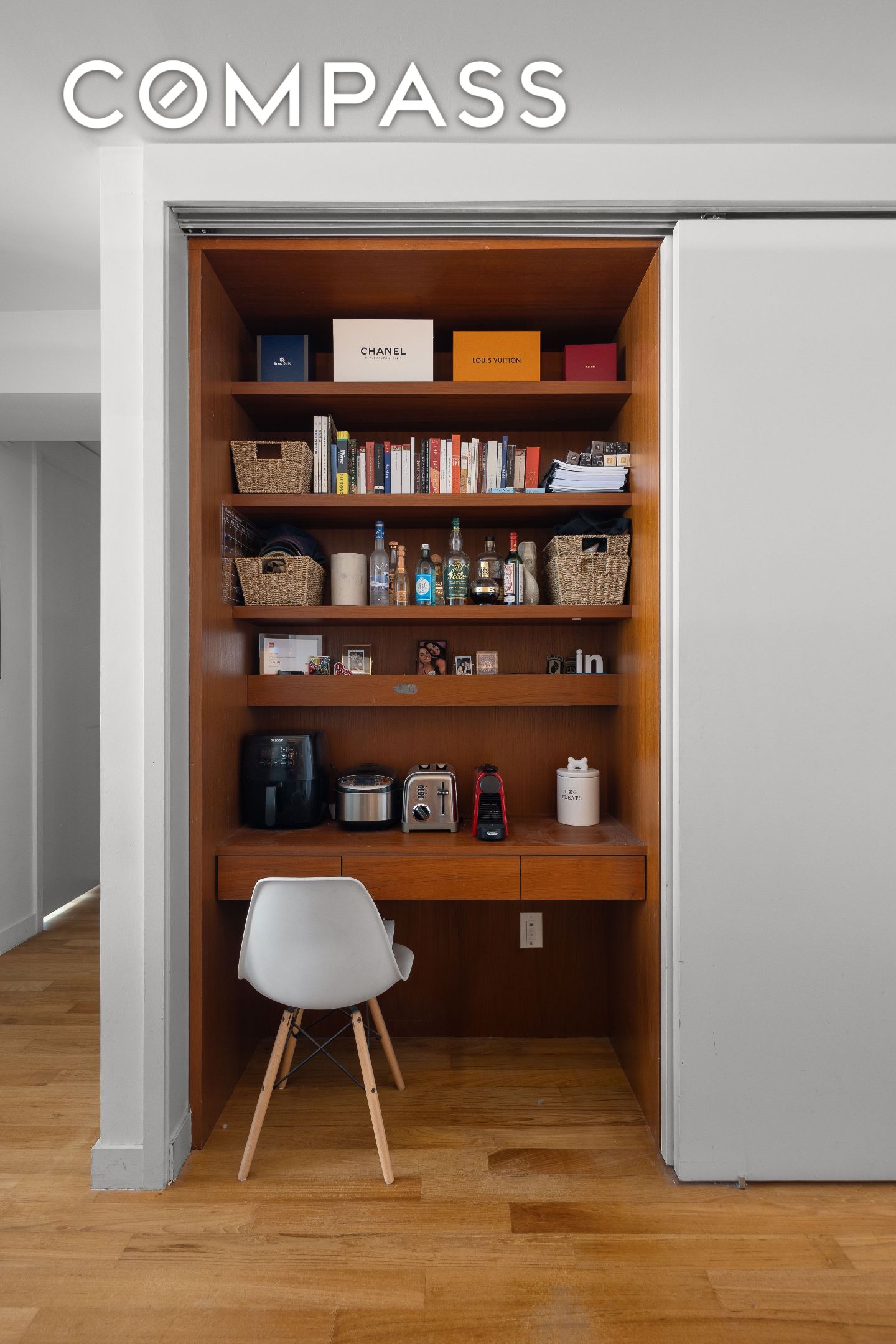 #5 photo, 15 William Street, Financial District , NY 10005