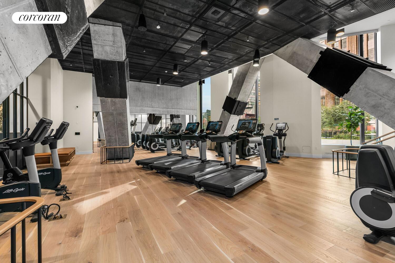 #15 photo, 11 HOYT Street, Downtown Brooklyn , NY 11201