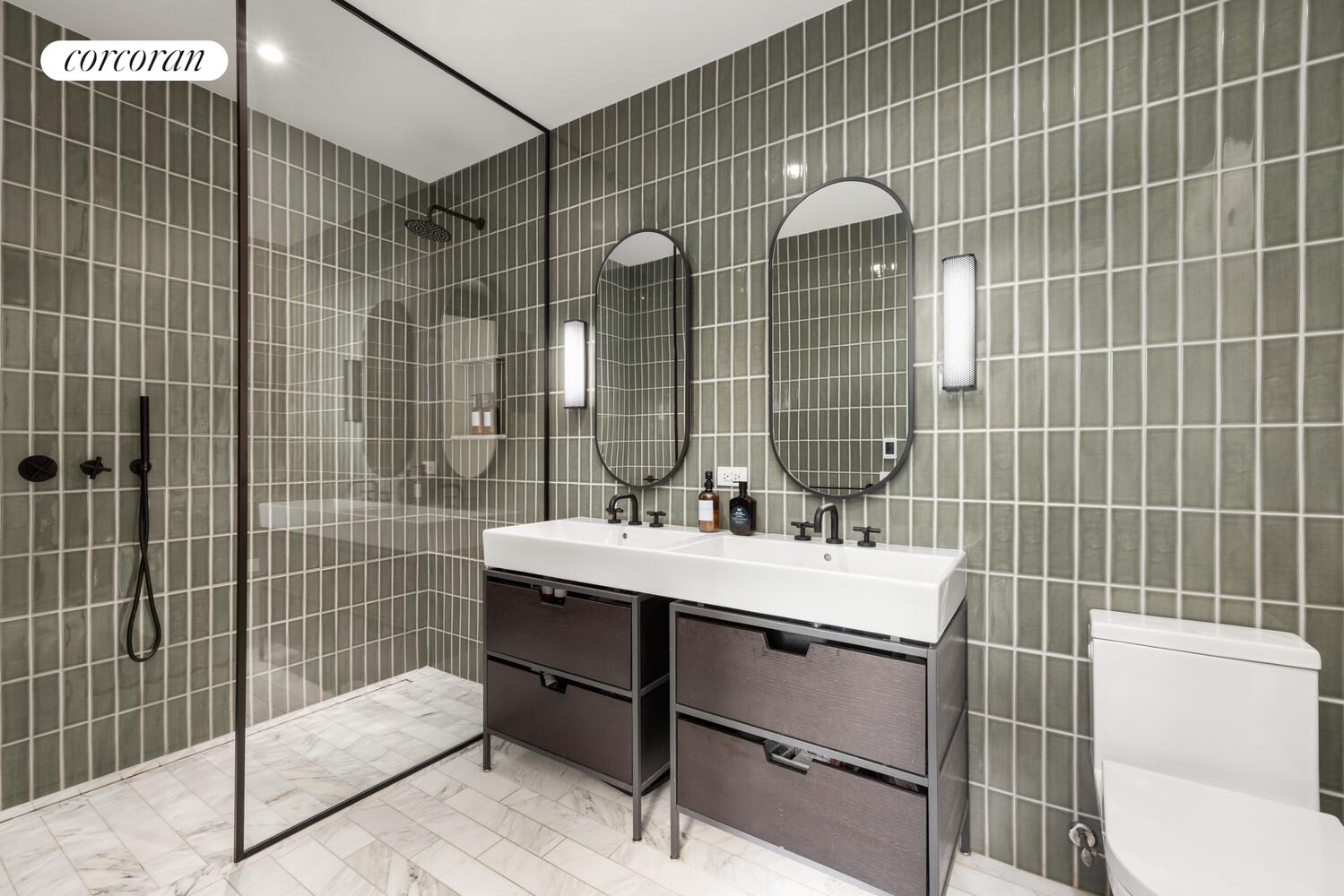 #8 photo, 11 HOYT Street, Downtown Brooklyn , NY 11201