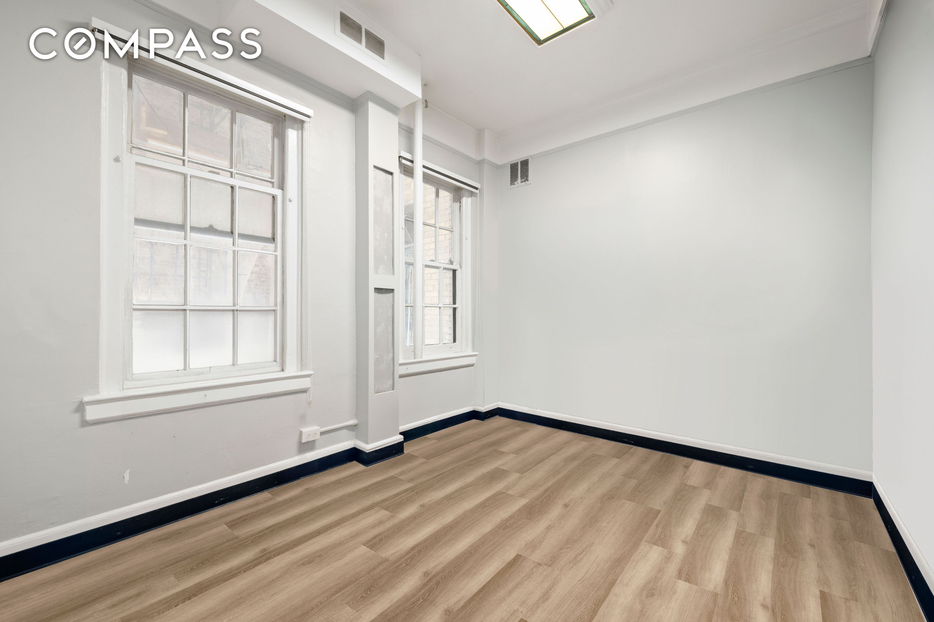 #14 photo, 162 E 80th Street, Upper East Side , NY 10075