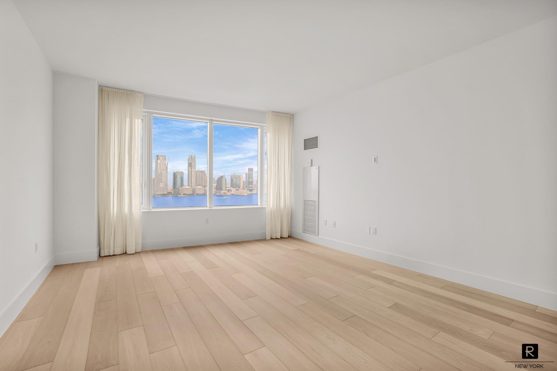 #8 photo, 70 Little West Street, 맨해튼 Battery Park City , NY 10004