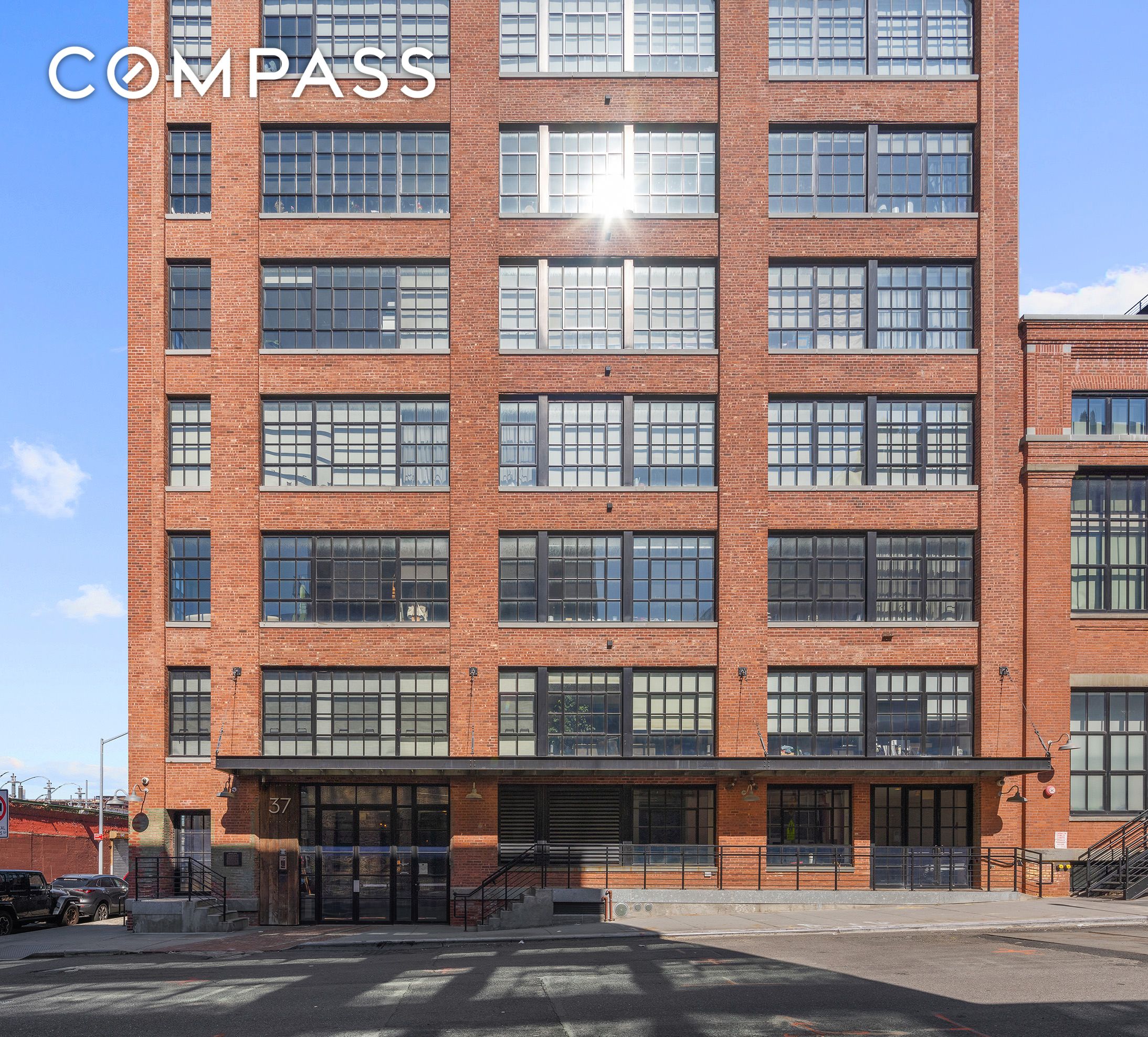 #13 photo, 37 Bridge Street, Dumbo , NY 11201