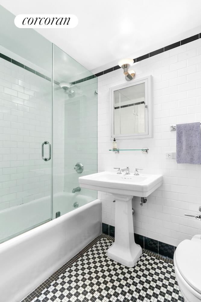 #7 photo, 470 W 24TH Street, ম্যানহাটন Chelsea , NY 10011