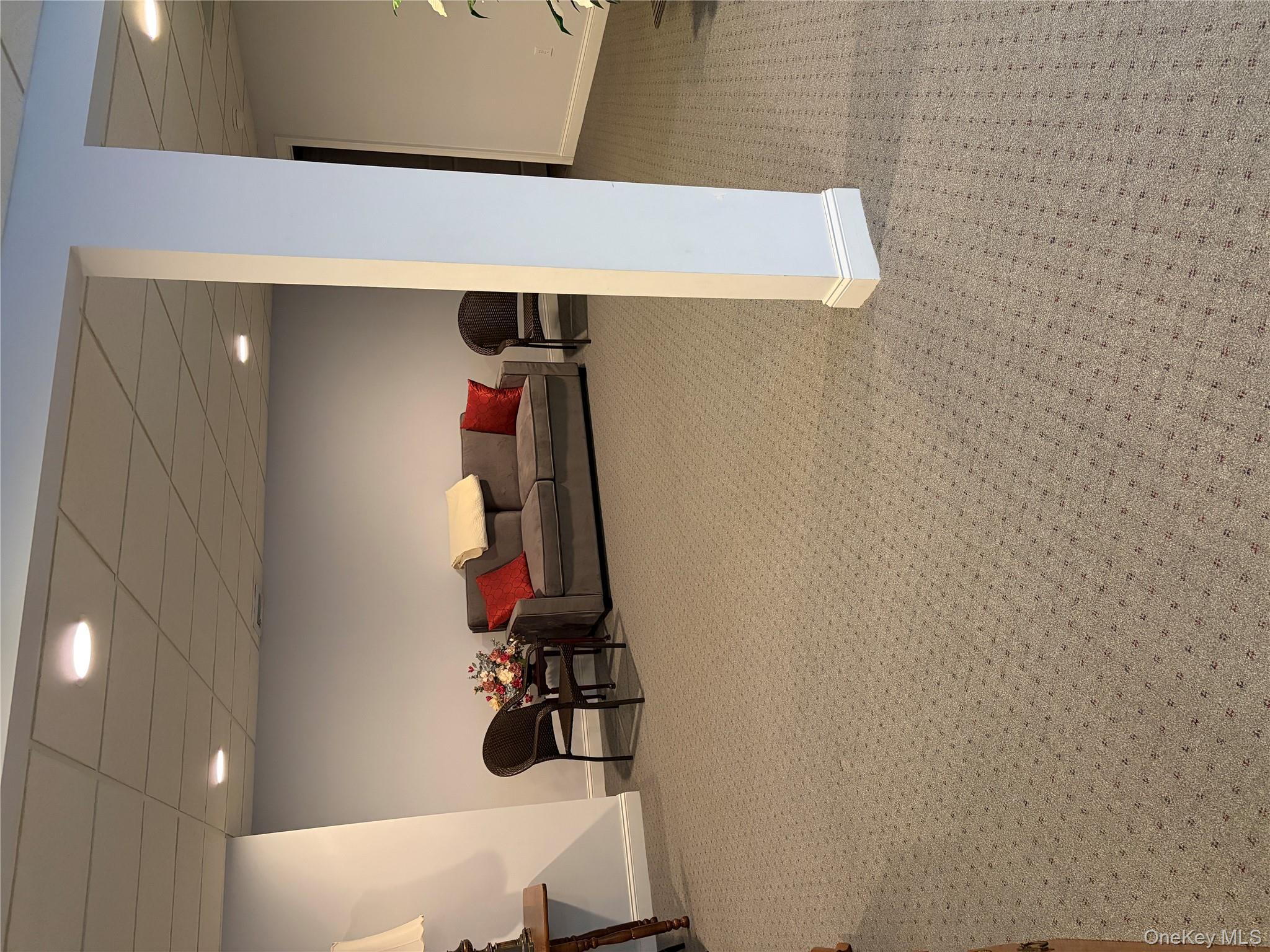 #14 photo, 30 Oak Run, সাফোক কাউন্টি Stony Brook , NY 11790