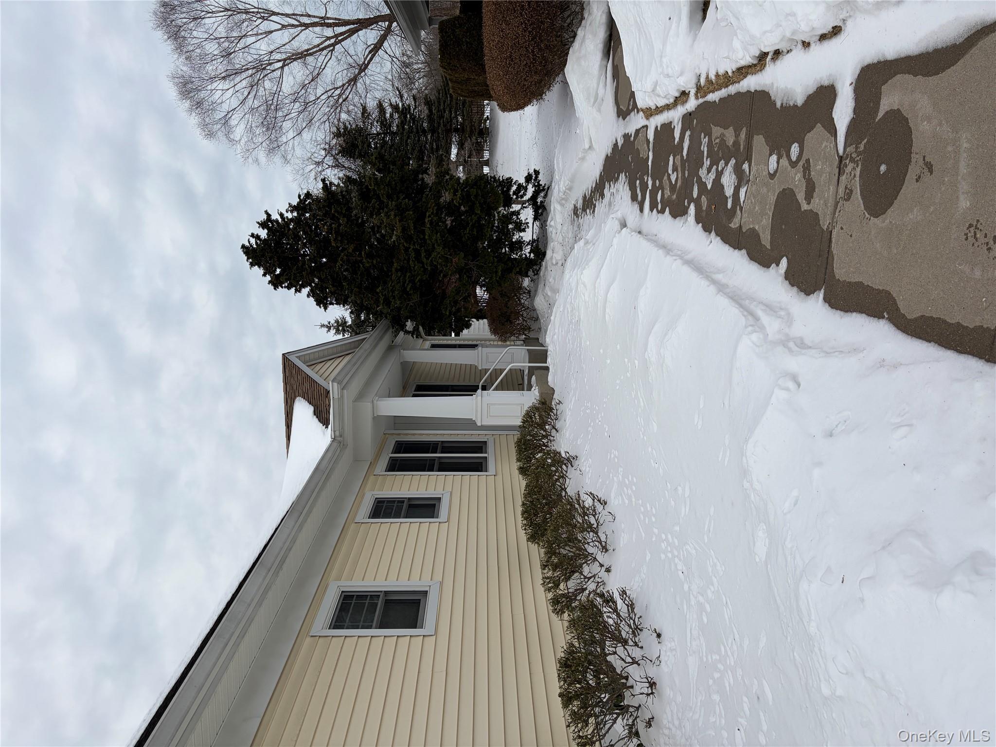 #4 photo, 30 Oak Run, सफ़ोक काउंटी Stony Brook , NY 11790