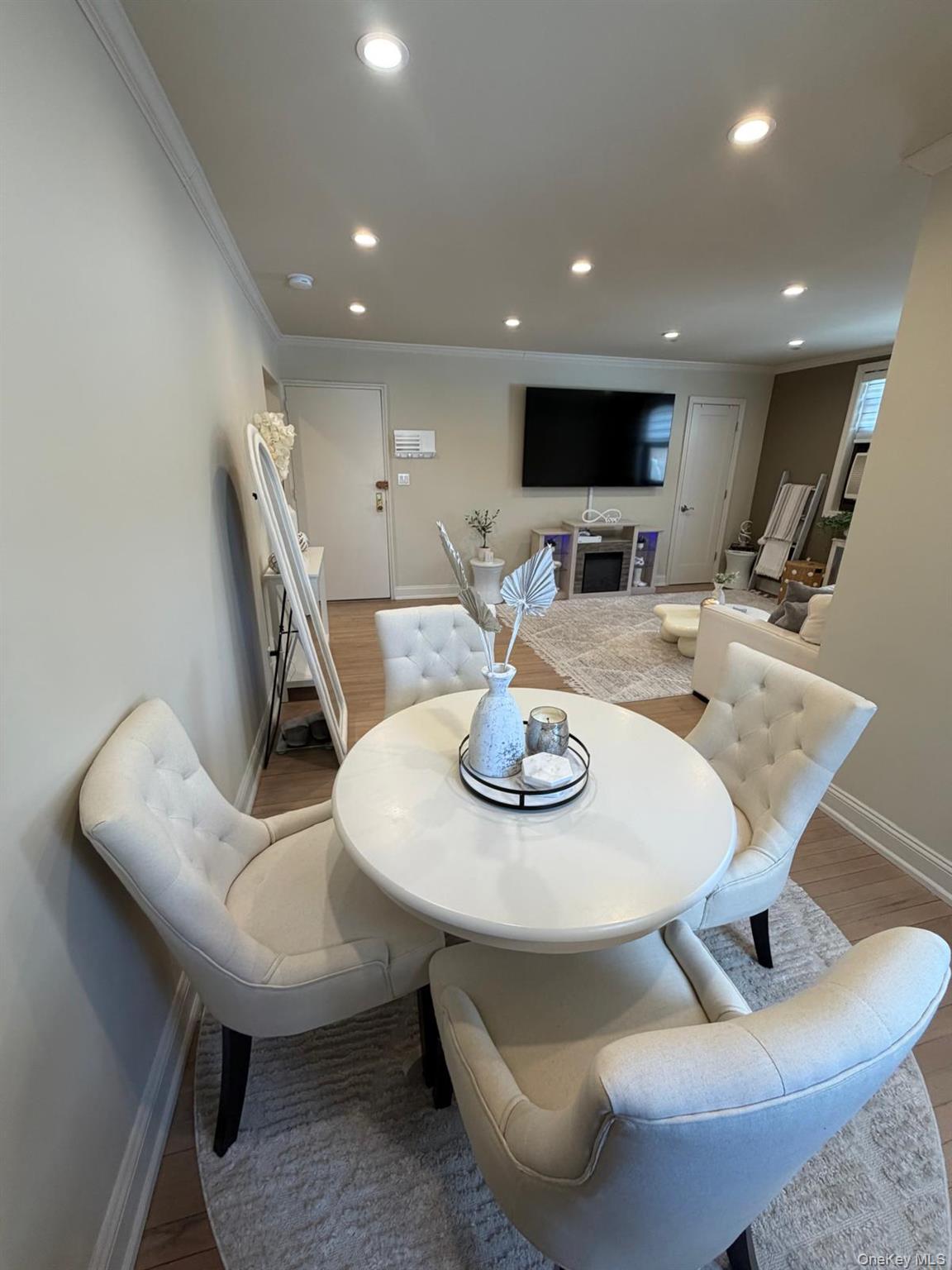 #7 photo, 1776 166th Street, Whitestone , NY 11357