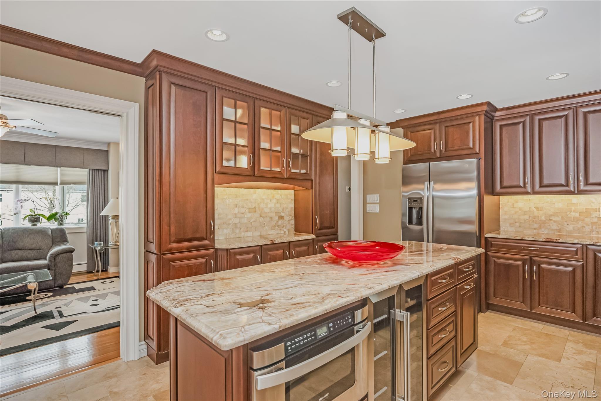 #10 photo, 30 Crestwood Boulevard, Нассау ‖ Farmingdale , NY 11735