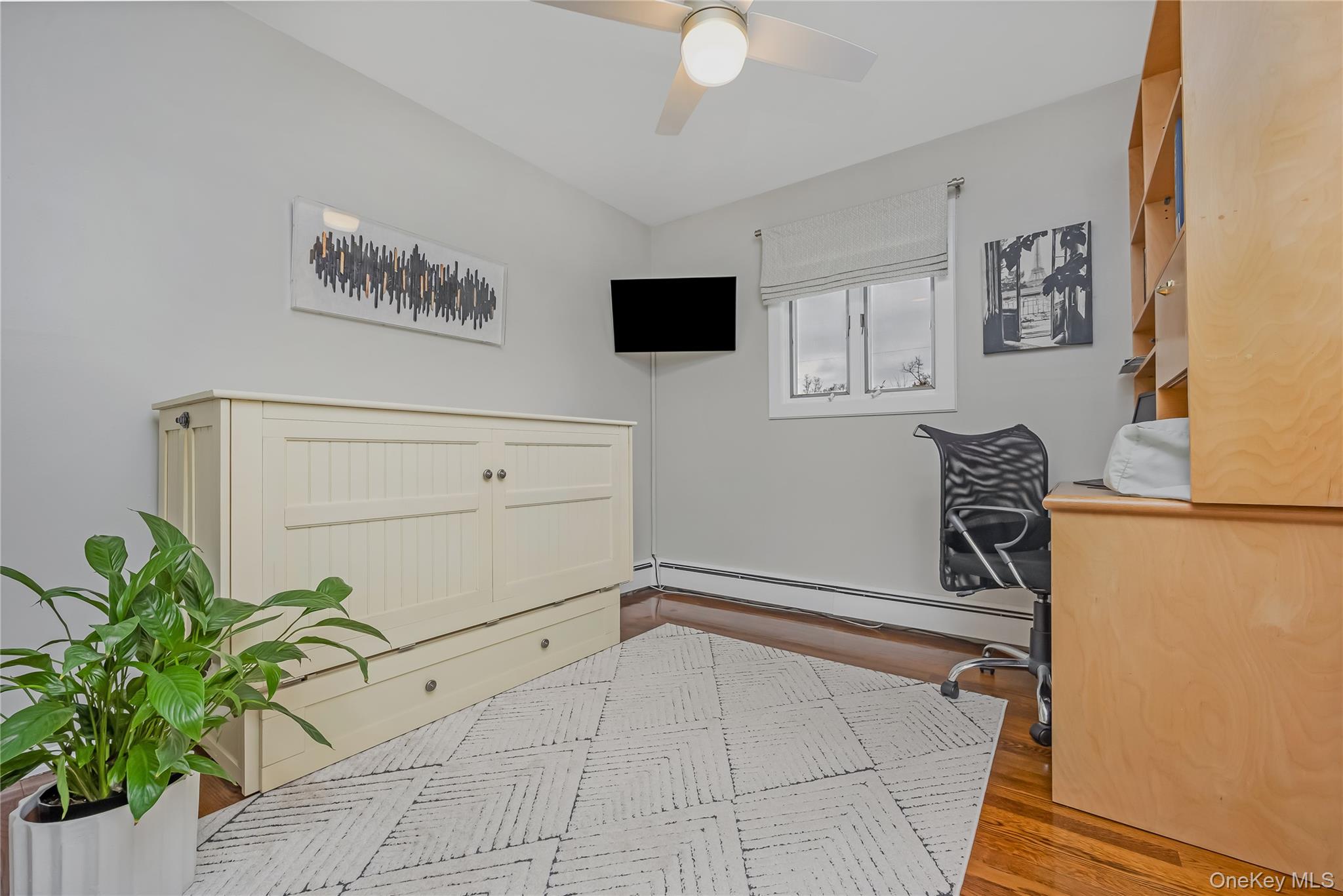 #19 photo, 30 Crestwood Boulevard, Нассау ‖ Farmingdale , NY 11735