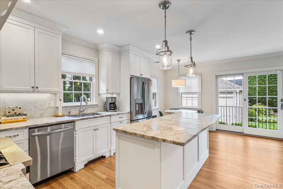 #10 photo, 33 Shepherd Street, Rockville Centre , NY 11570