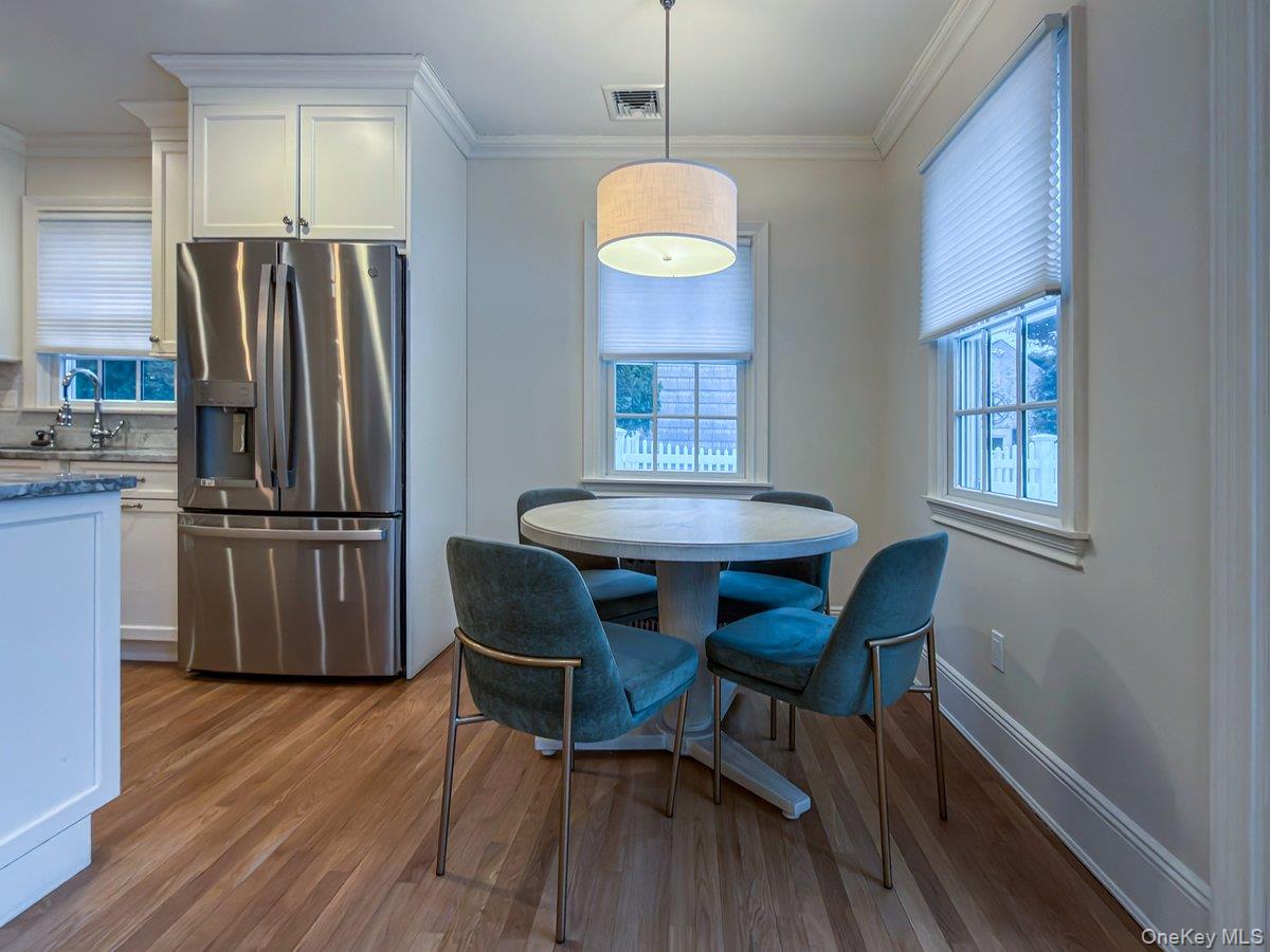 #13 photo, 33 Shepherd Street, Rockville Centre , NY 11570