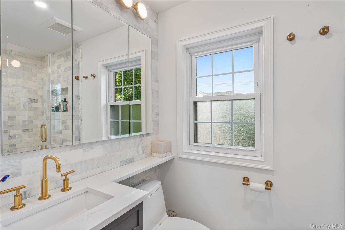 #20 photo, 33 Shepherd Street, Rockville Centre , NY 11570