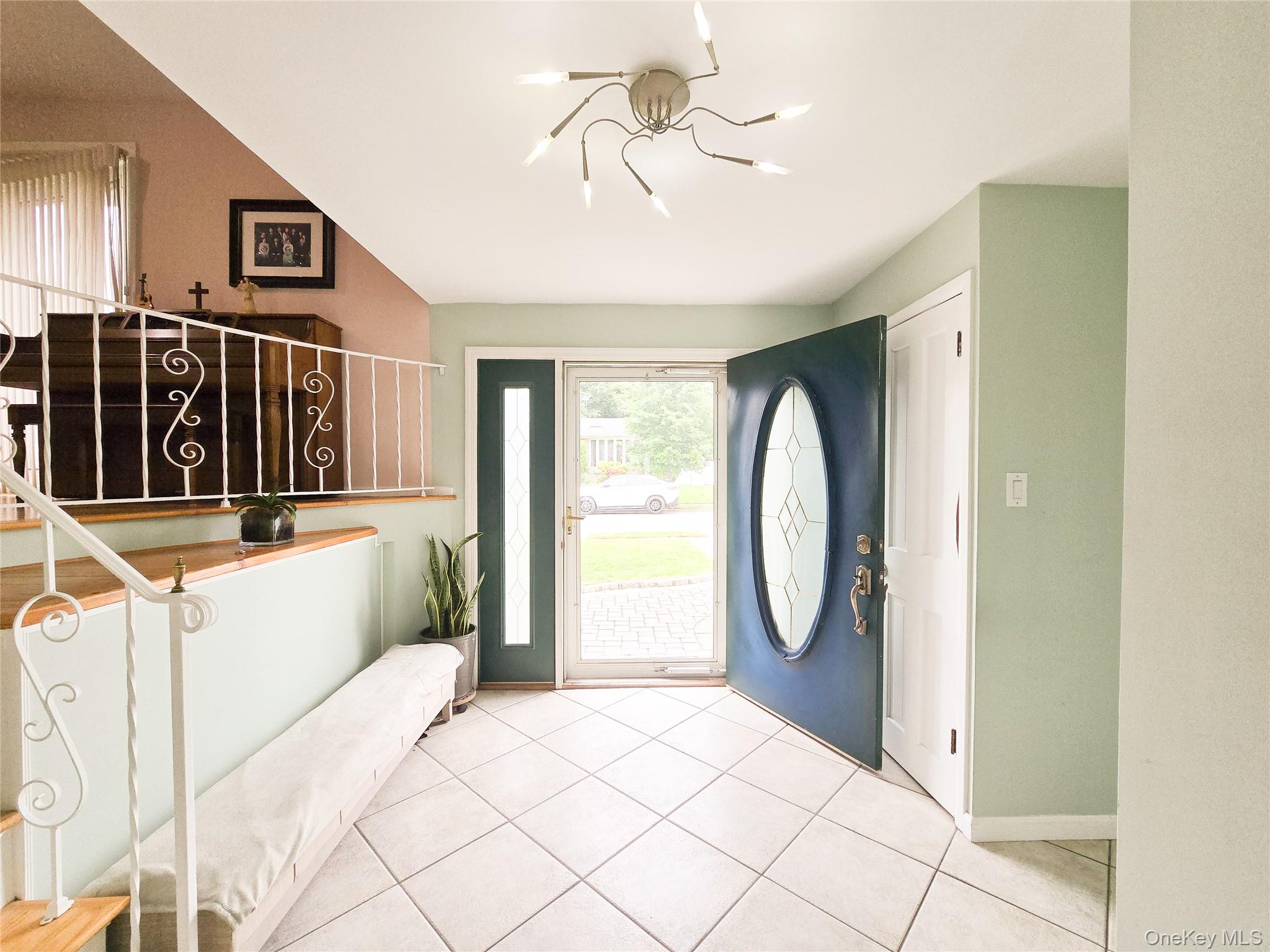 #15 photo, 24 Edna Drive, नासाउ काउंटी Syosset , NY 11791