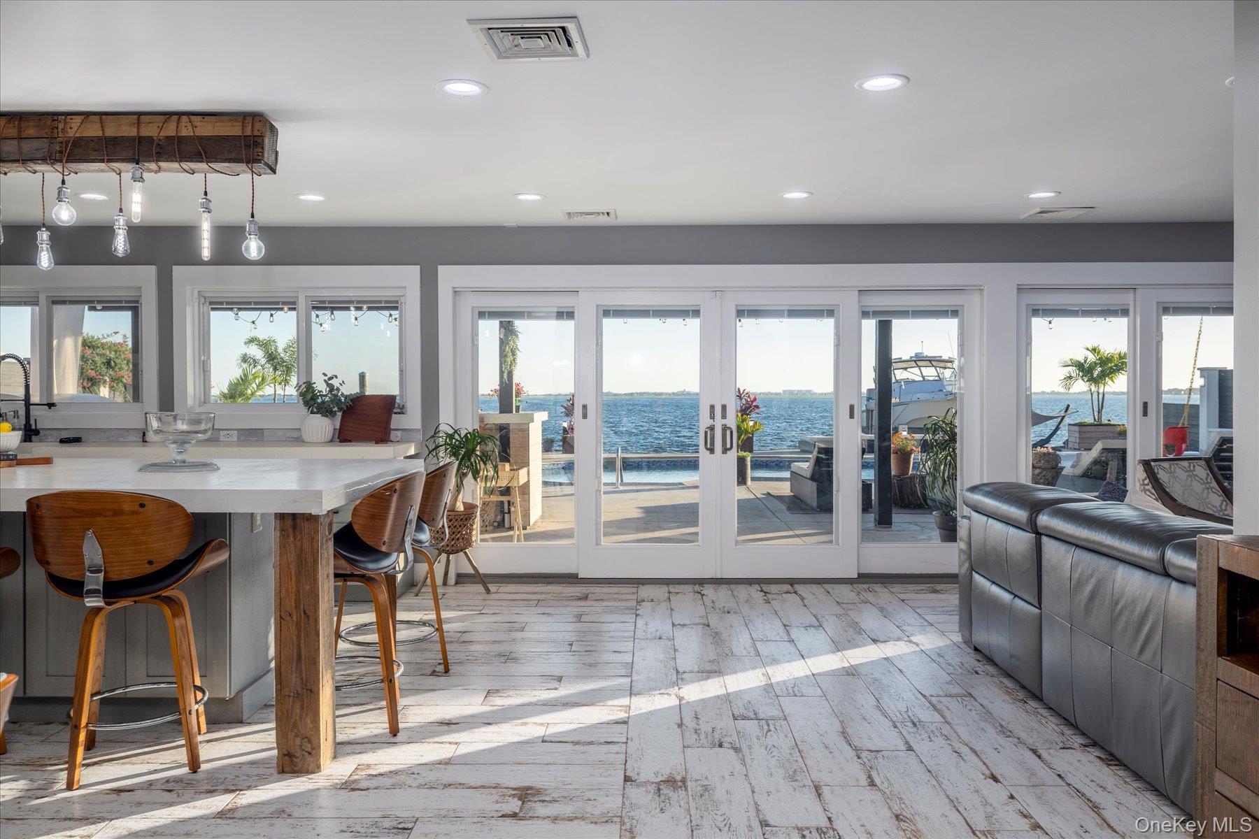 #8 photo, 3600 Bertha Drive, 长岛 Baldwin Harbor , NY 11510