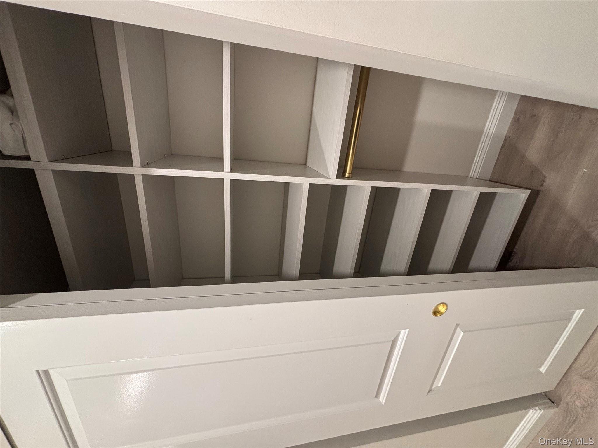 #7 photo, 100 Cuttermill Road, Great Neck , NY 11021