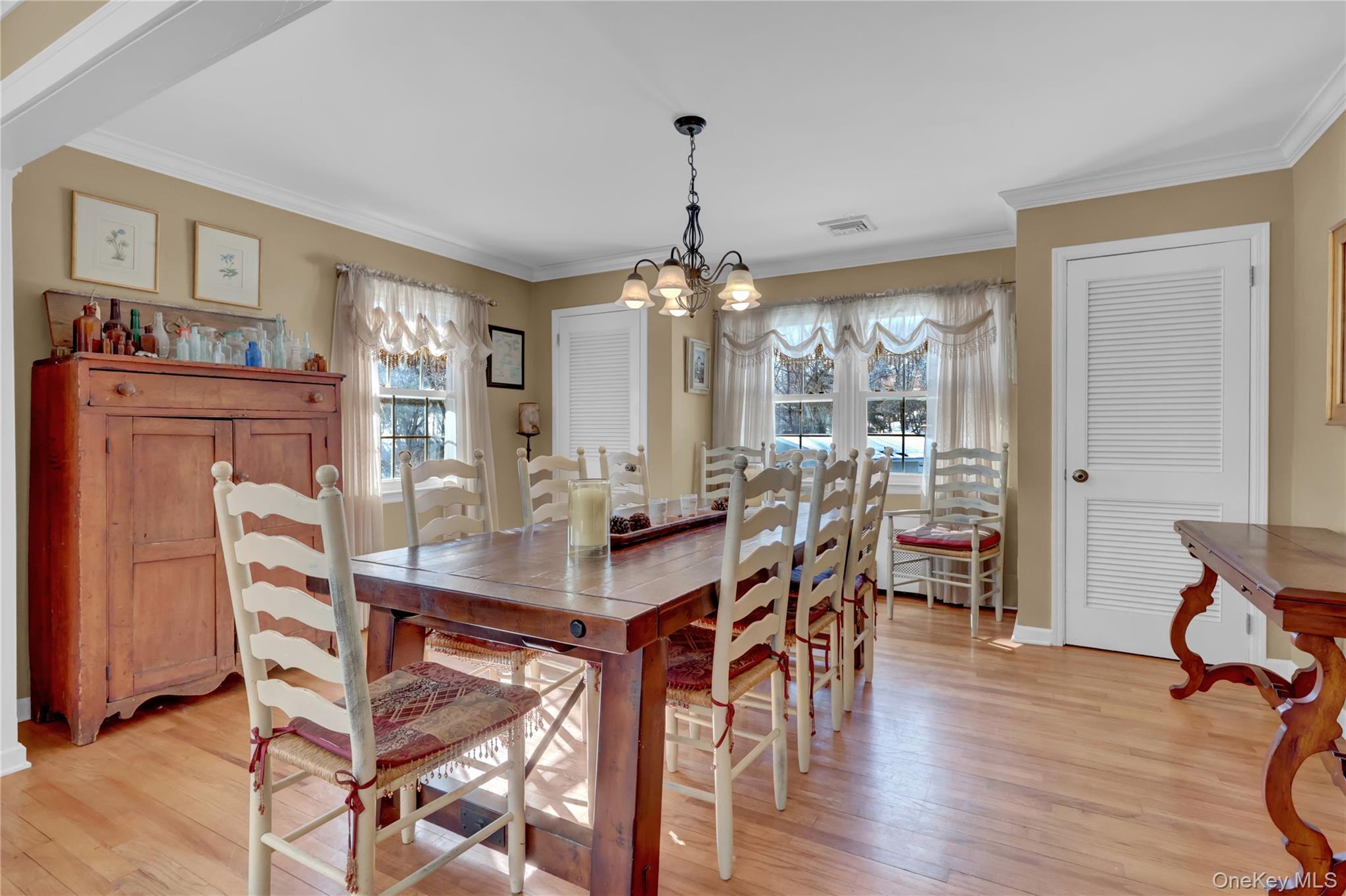 #12 photo, 8 Noel Place, सफ़ोक काउंटी Smithtown , NY 11787