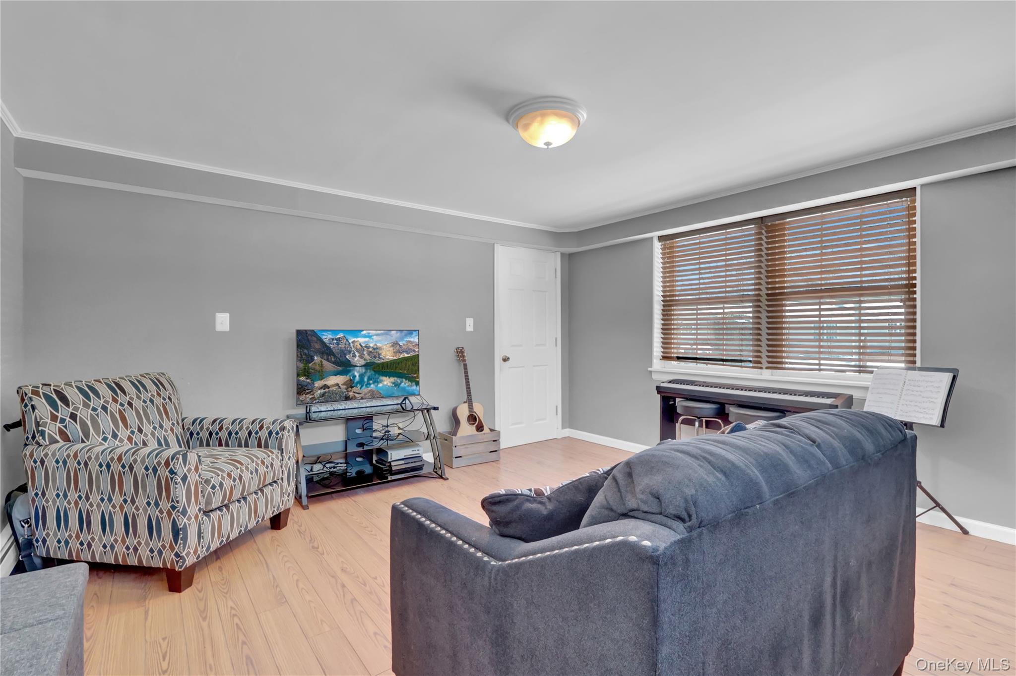 #6 photo, 8 Noel Place, सफ़ोक काउंटी Smithtown , NY 11787