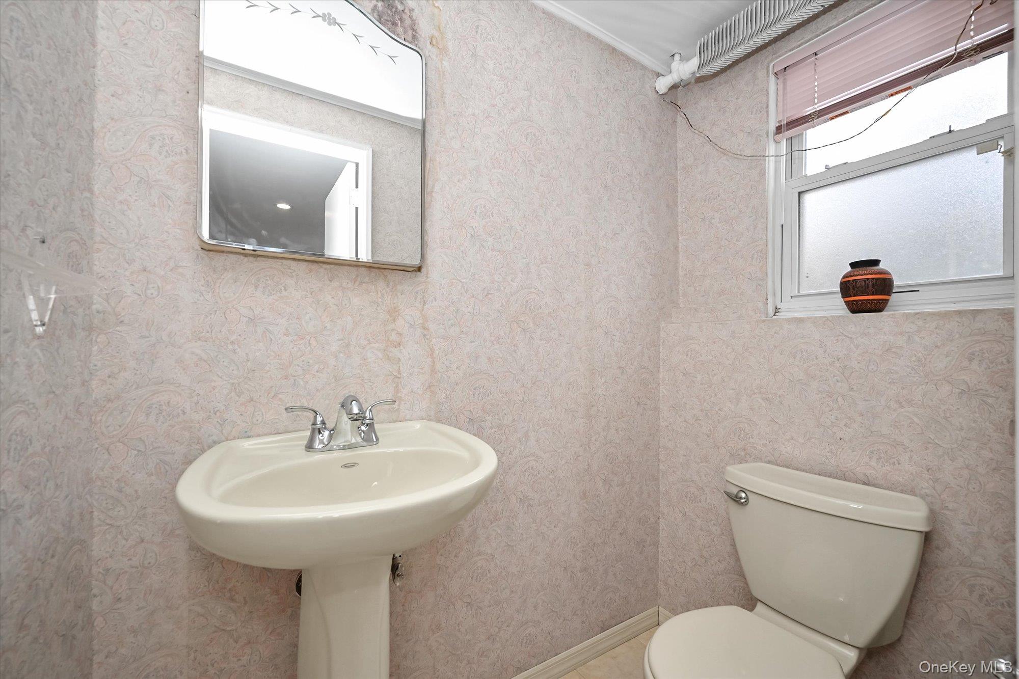 #14 photo, 56-47 185th Street, 皇后区 Fresh Meadows , NY 11365