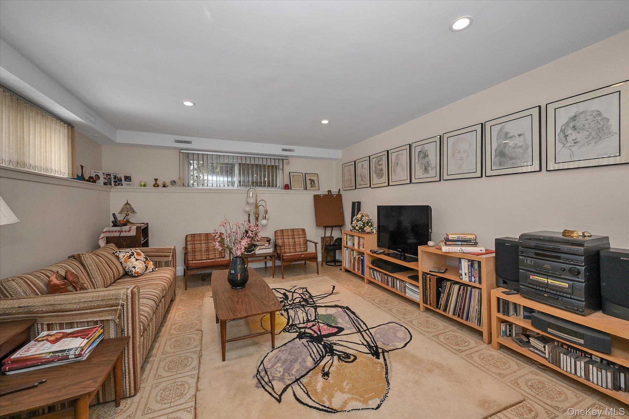 #18 photo, 56-47 185th Street, 皇后区 Fresh Meadows , NY 11365