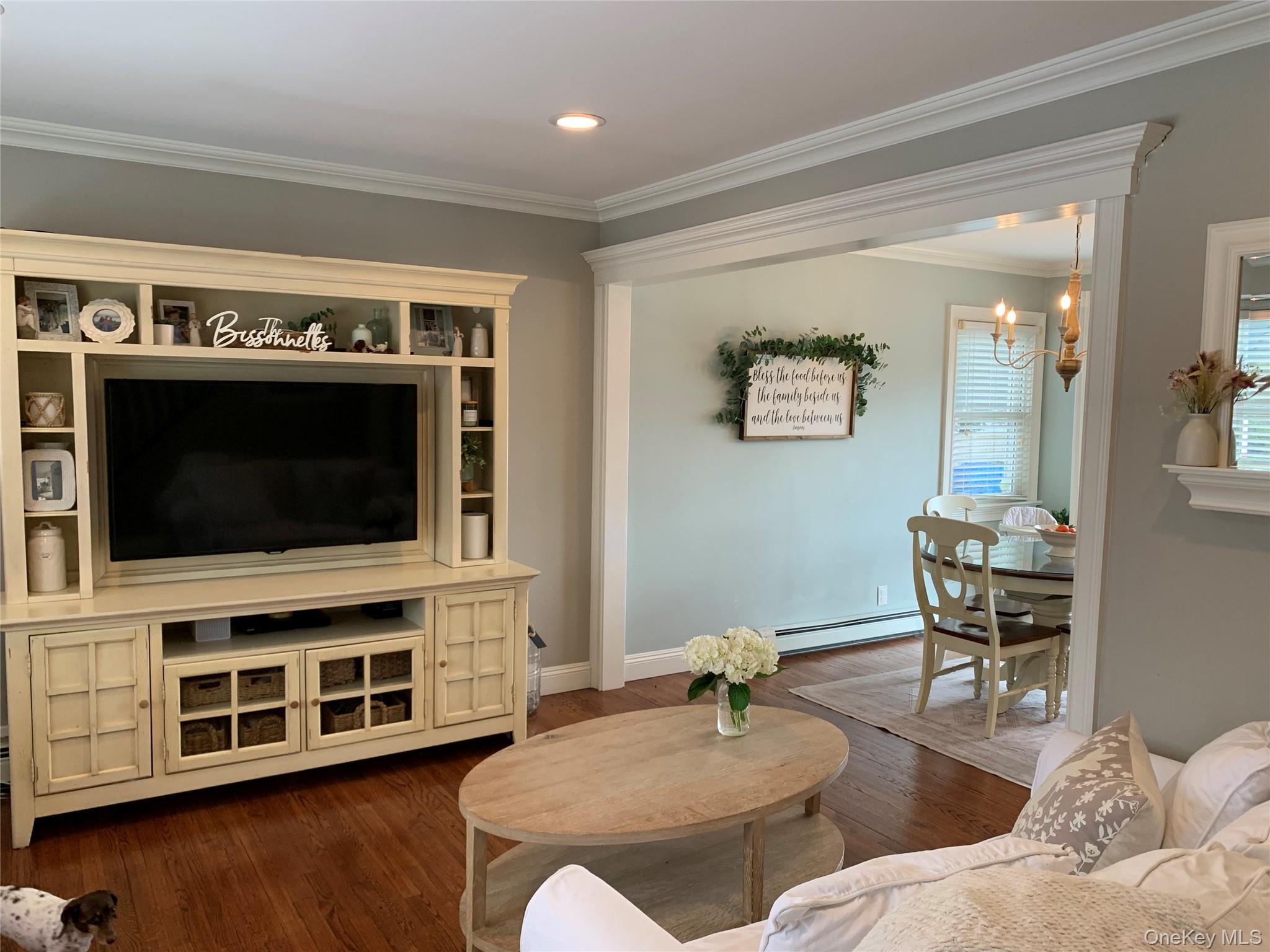 #4 photo, 6 Robinson Street, Shoreham , NY 11786