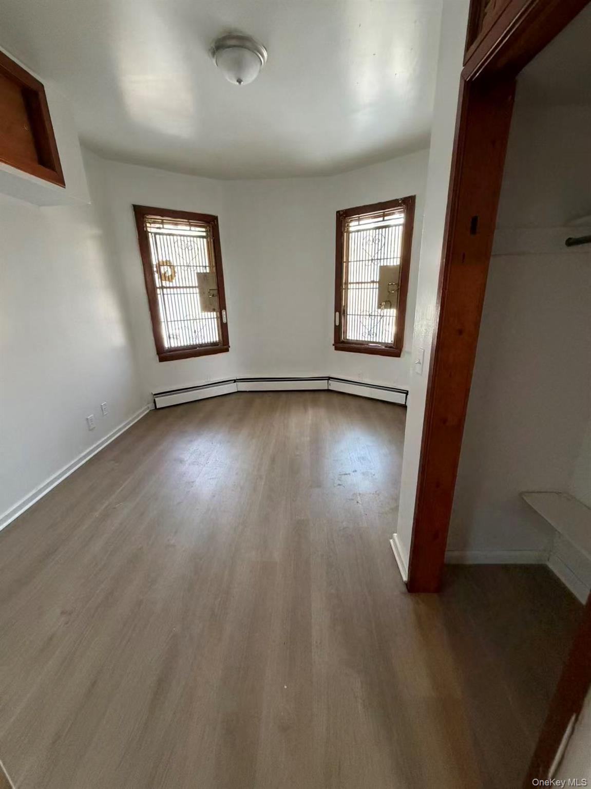 #8 photo, 1580 Castleton Avenue, Staten Island , NY 10302